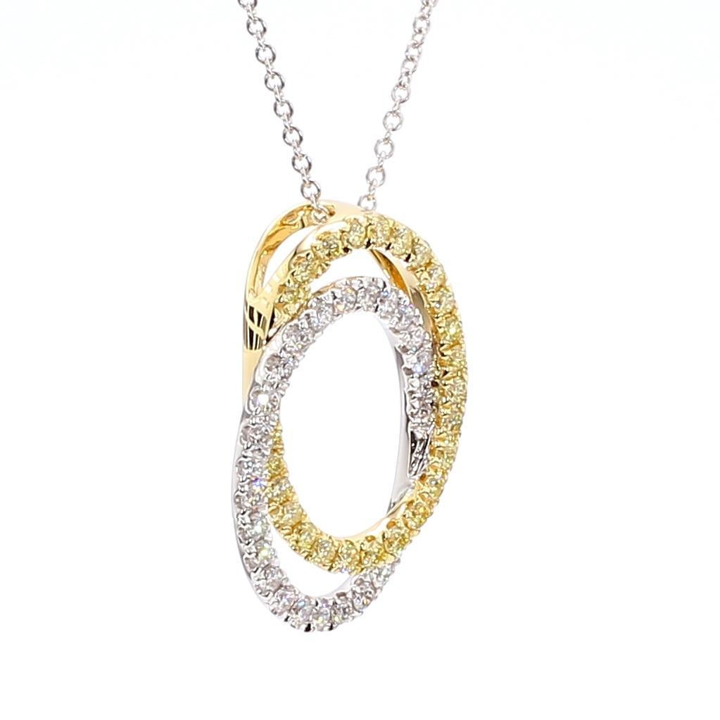 Taille ronde Pendentif en or avec diamant rond jaune naturel et diamant blanc de 63 carat TW en vente