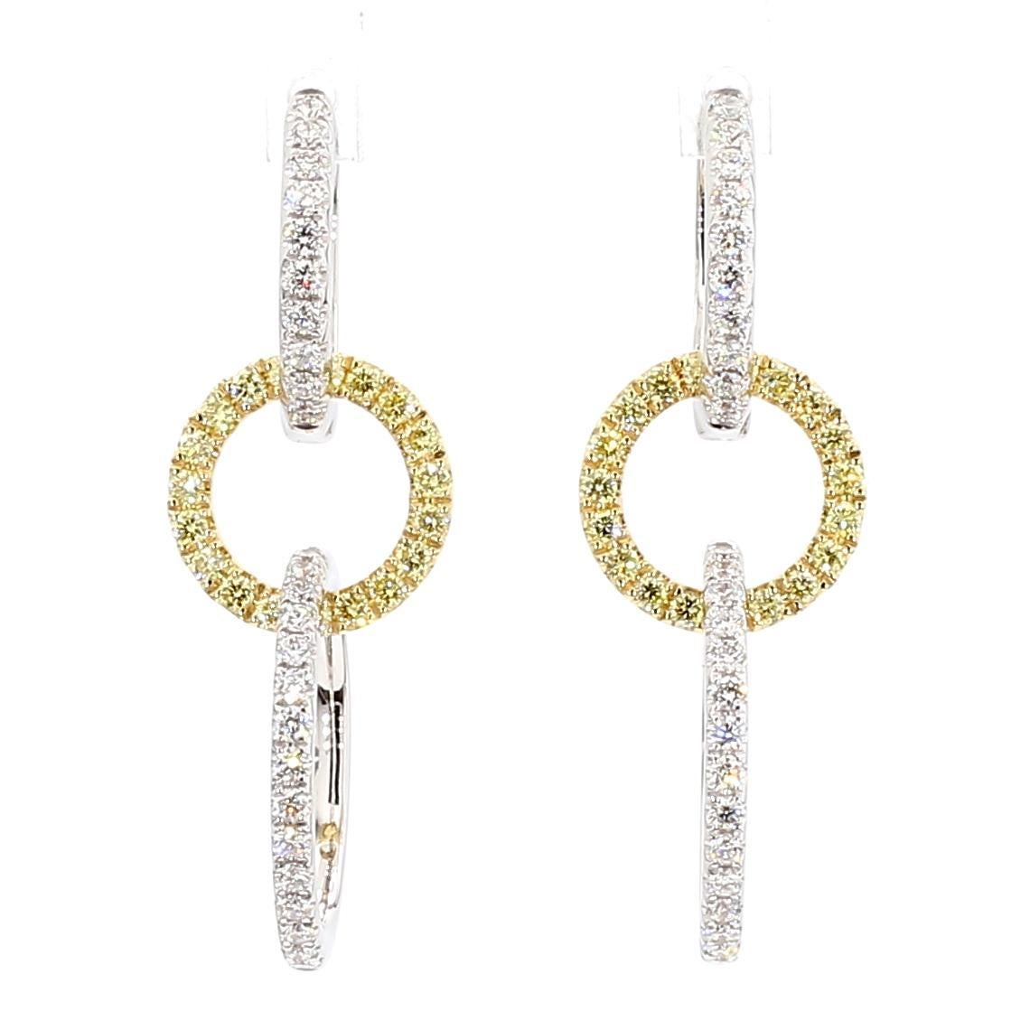Contemporain Boucles d'oreilles pendantes en or jaune avec diamants blancs et ronds de 98 carat TW en vente