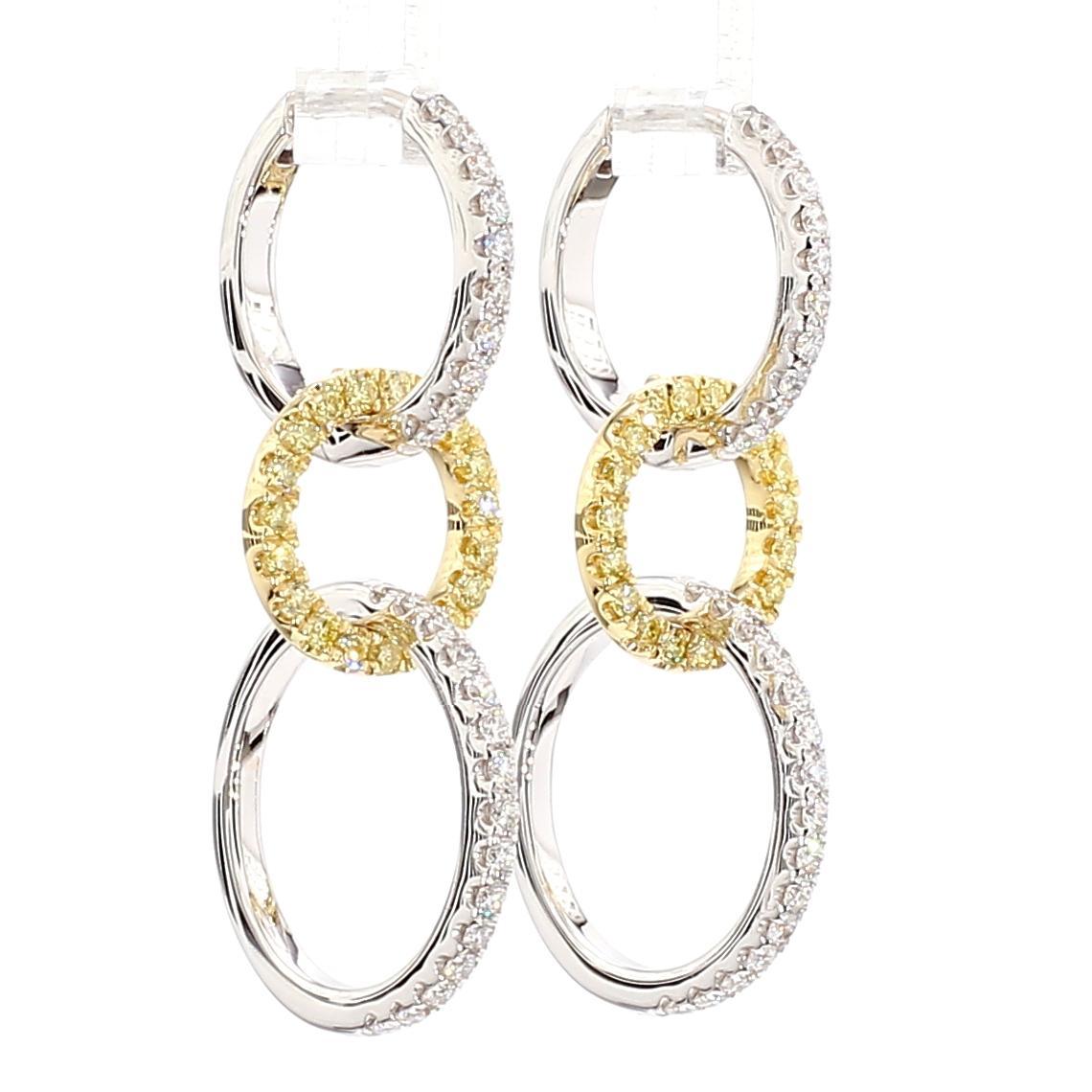 Taille ronde Boucles d'oreilles pendantes en or jaune avec diamants blancs et ronds de 98 carat TW en vente