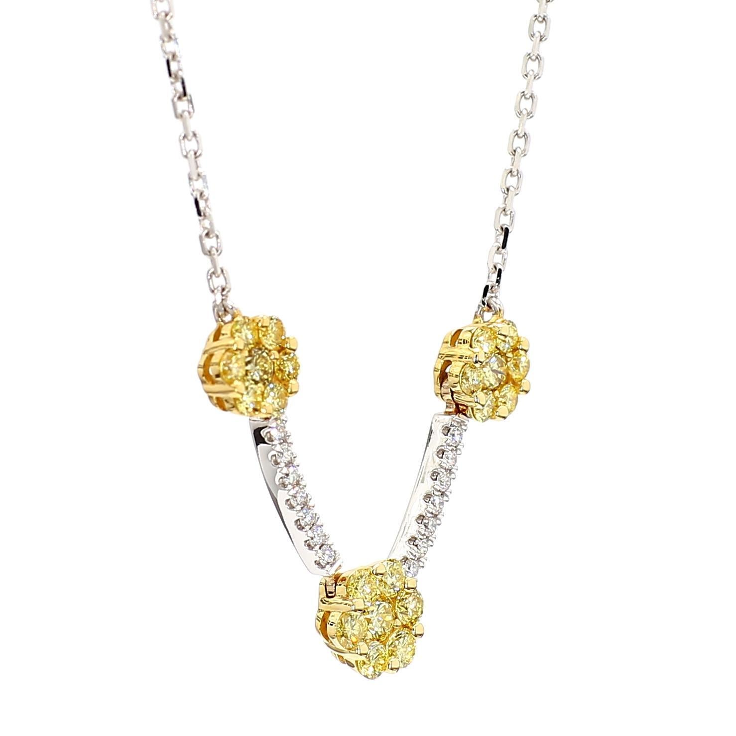 Taille ronde Collier goutte en or jaune naturel avec diamants ronds de 0,70 carat poids total en vente