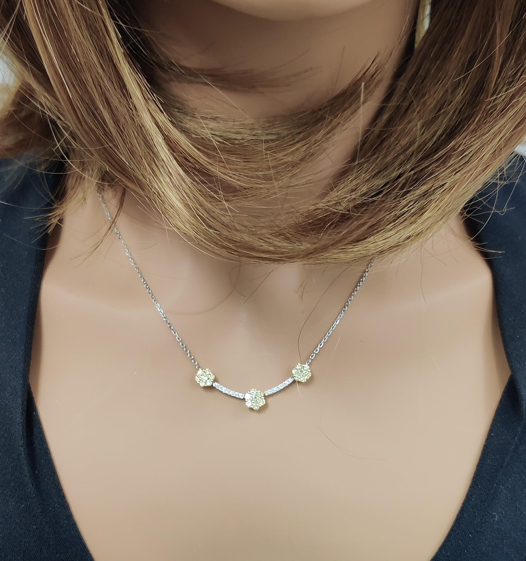 Collier goutte en or jaune naturel avec diamants ronds de 0,70 carat poids total Neuf - En vente à New York, NY