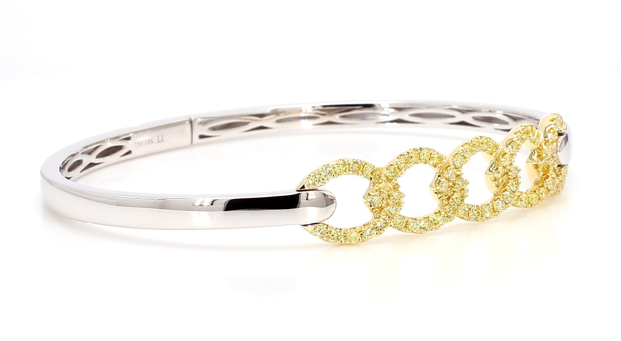 Taille ronde Bracelet manchette en or jaune naturel avec diamants ronds de 0,89 carat poids total en vente