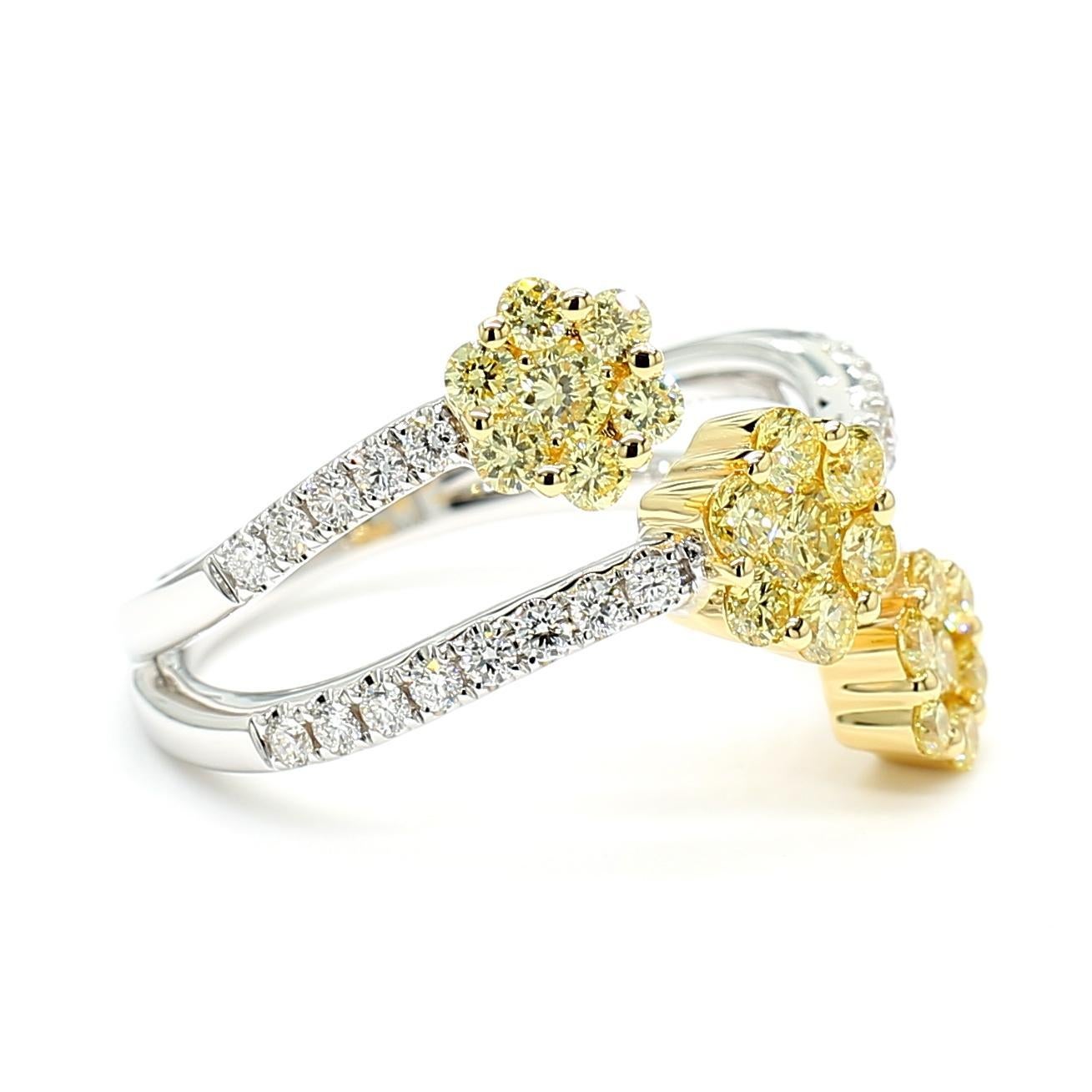 Round Cut Natural Yellow Round Diamond 0.93 Carat TW Gold Cocktail Ring For Sale
