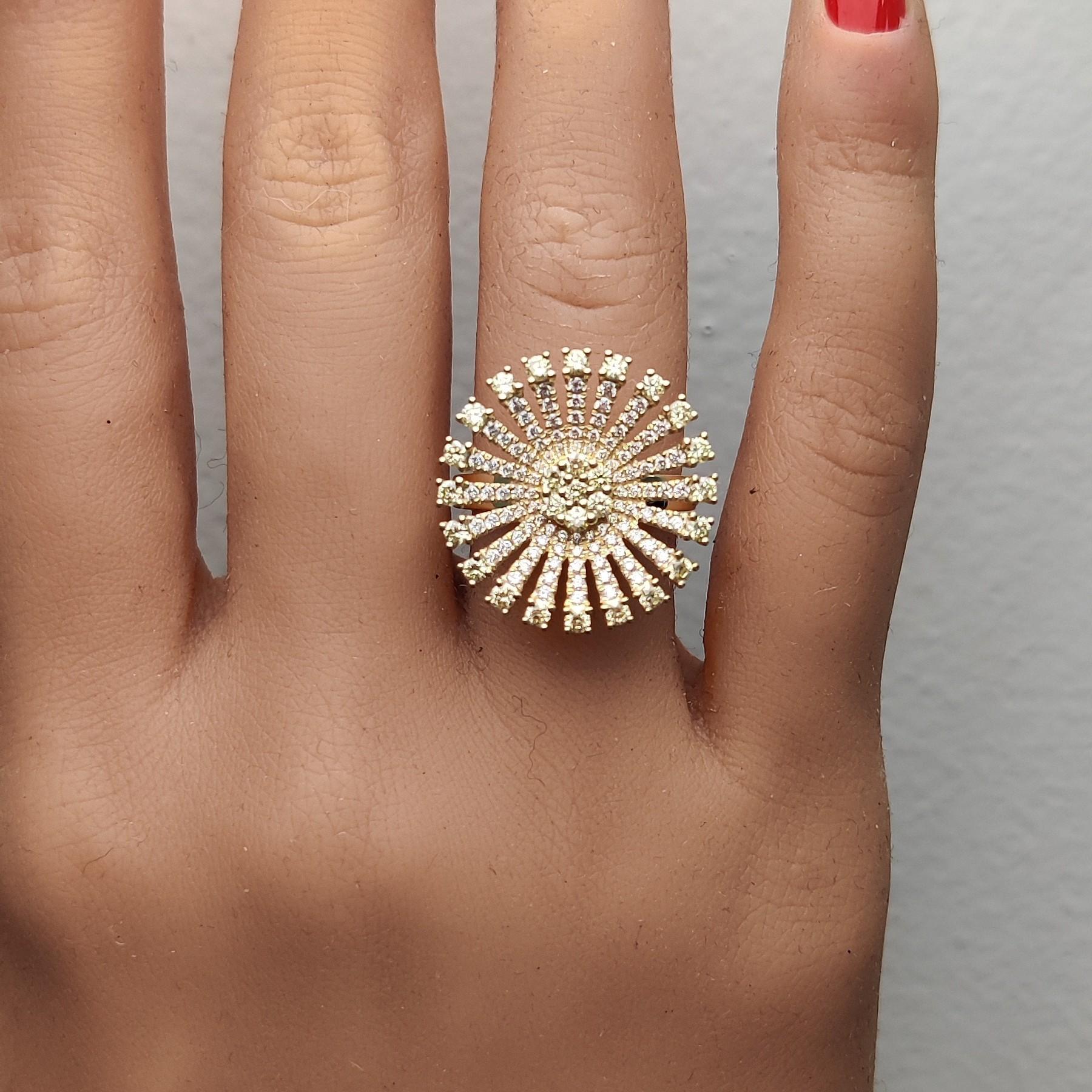 Natural Yellow Round Diamond 1.18 Carat TW Gold Cocktail Ring In New Condition For Sale In New York, NY