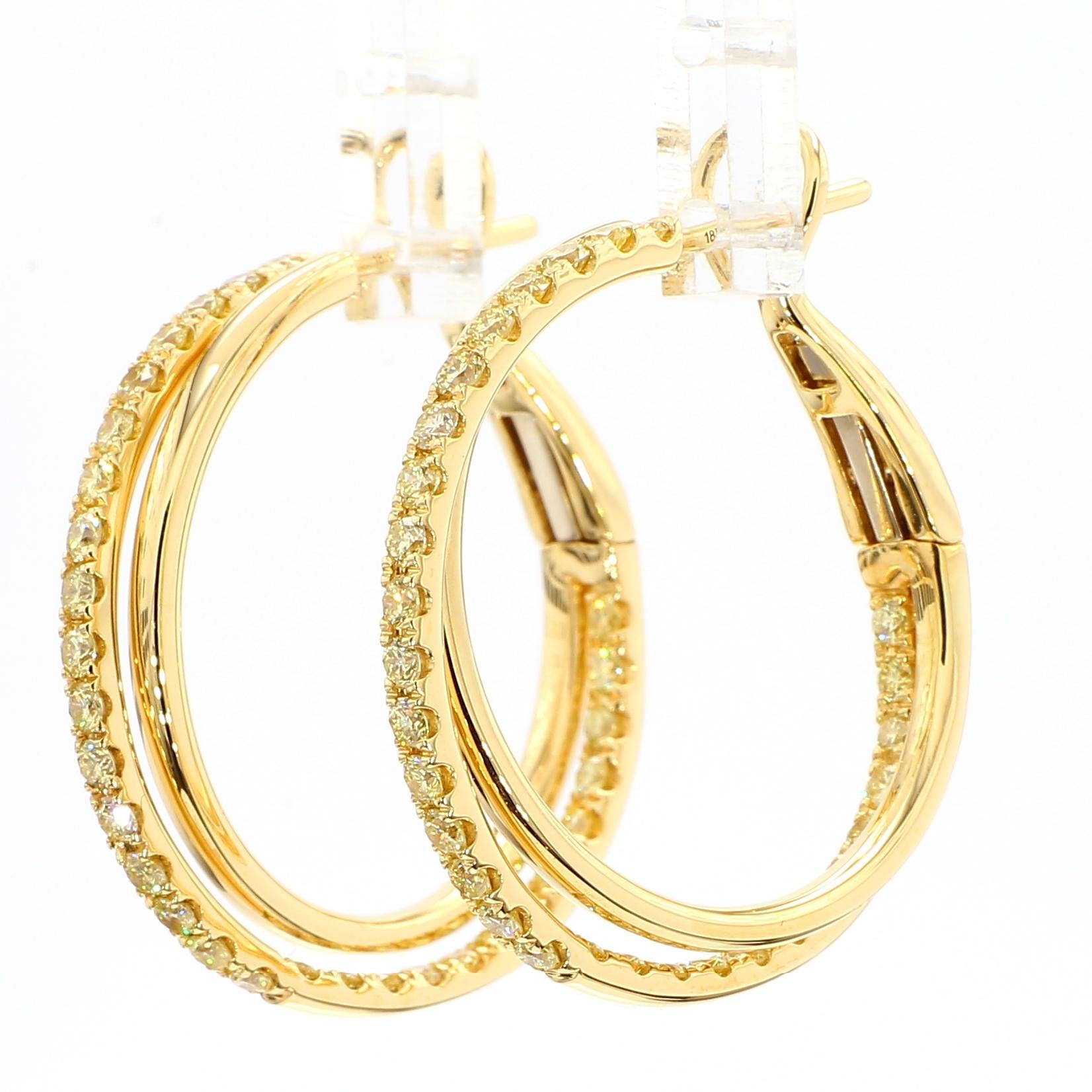 I bellissimi orecchini di diamanti di RareGemworld. Montato in una splendida montatura in oro giallo 18 carati con diamanti gialli naturali a taglio rotondo. Questi orecchini sono garantiti per stupire e arricchire la tua collezione personale!

Peso