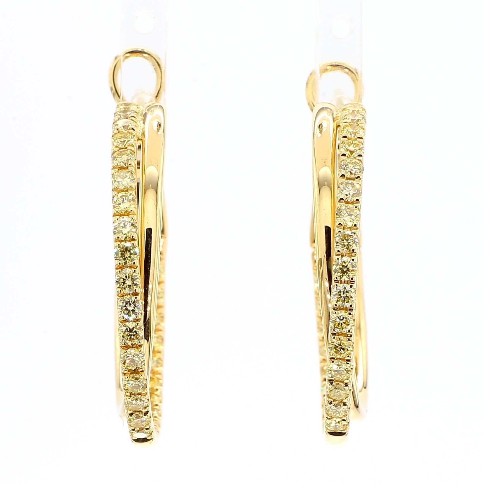 Contemporaneo Orecchini a cerchio in oro giallo Nature con diamante rotondo da 1.44 carati TW in vendita