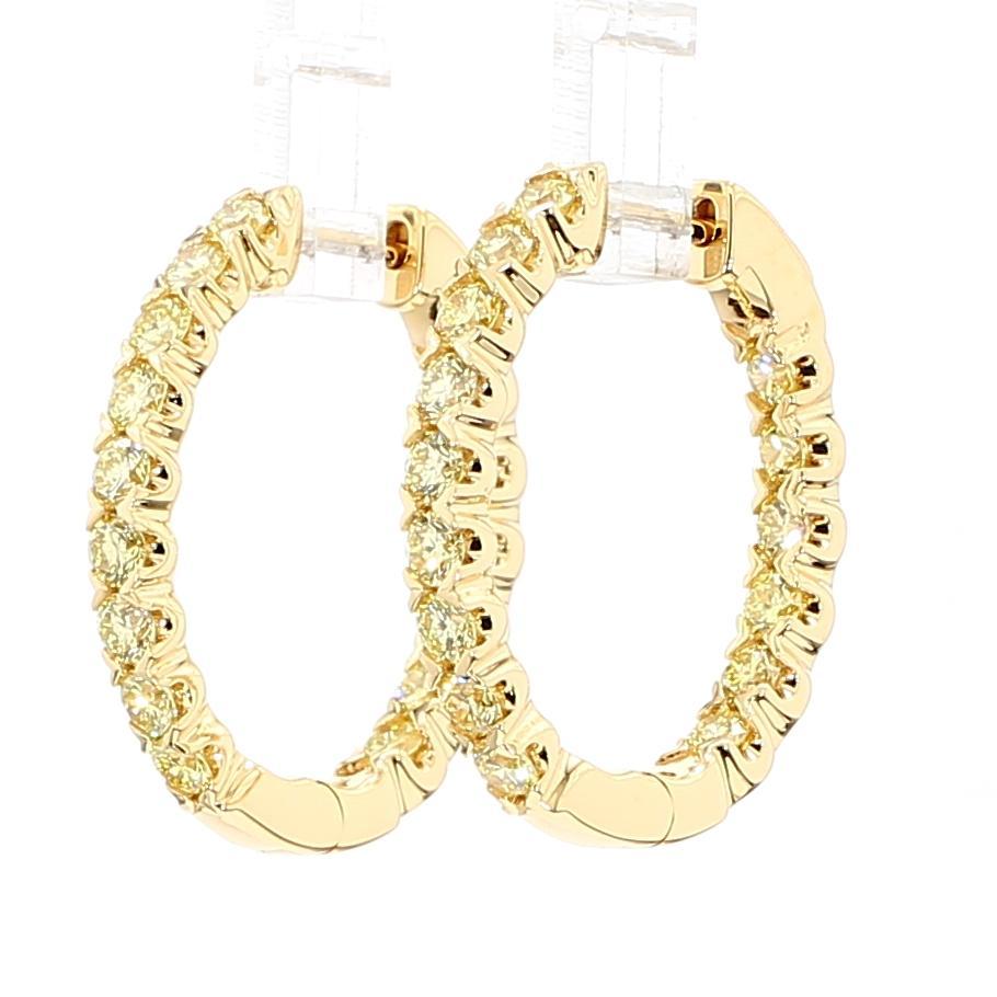 Contemporaneo Orecchini a cerchio in oro giallo Nature con diamante rotondo da 2.17 carati TW in vendita