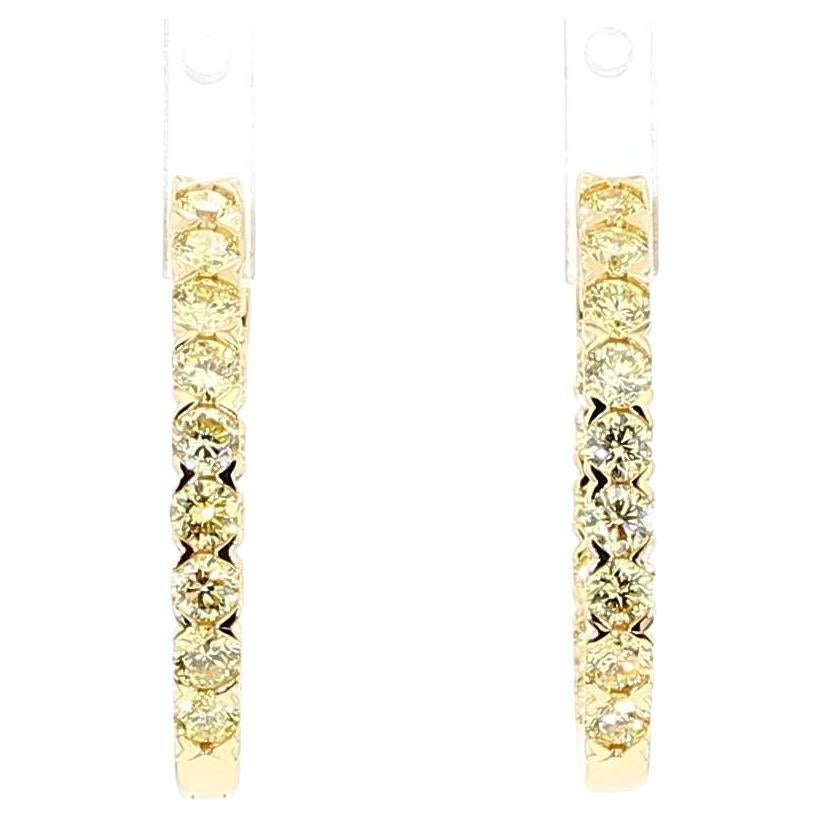 Orecchini a cerchio in oro giallo Nature con diamante rotondo da 2.17 carati TW