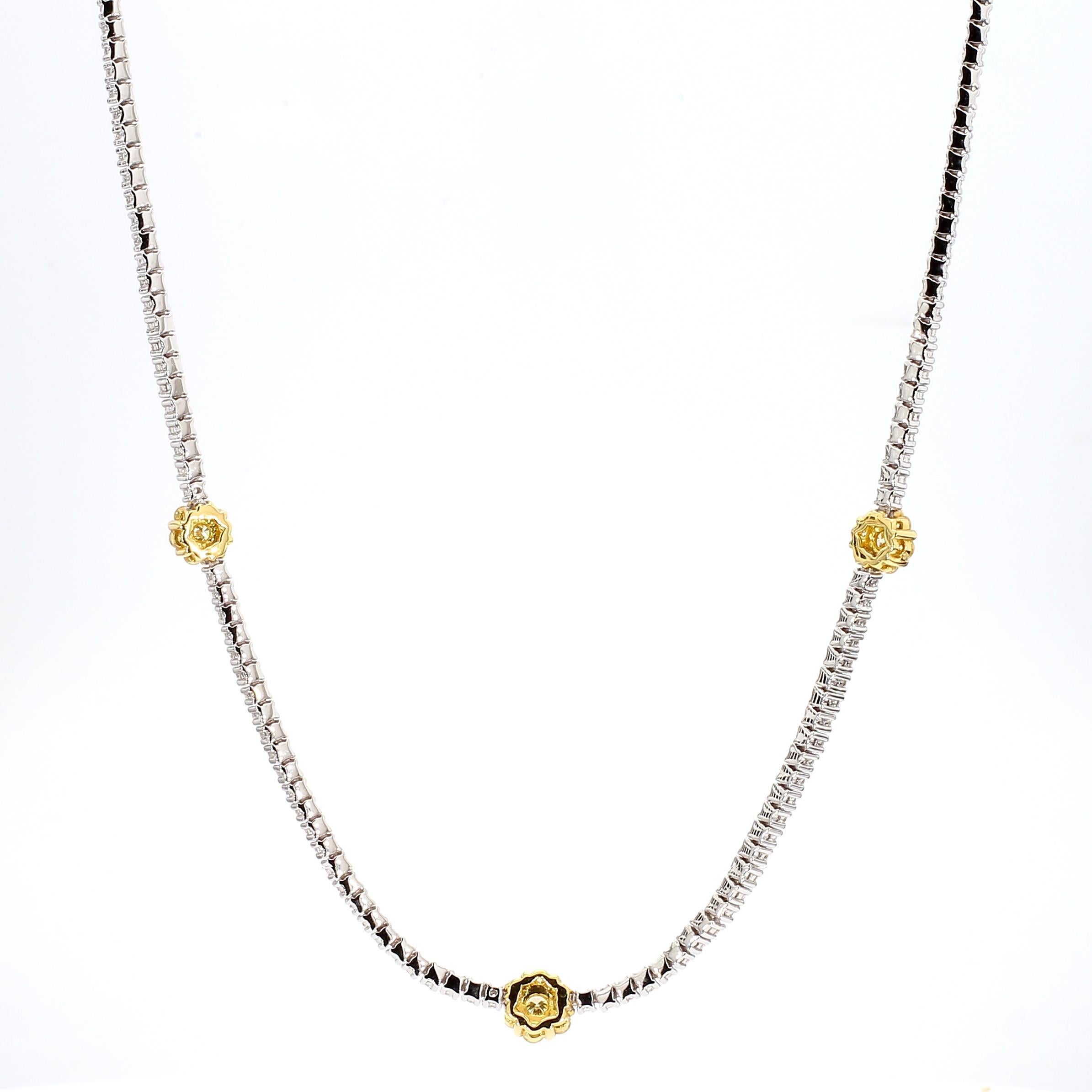 Contemporary Natural Yellow Round Diamond 4.66 Carat TW Gold Drop Necklace For Sale