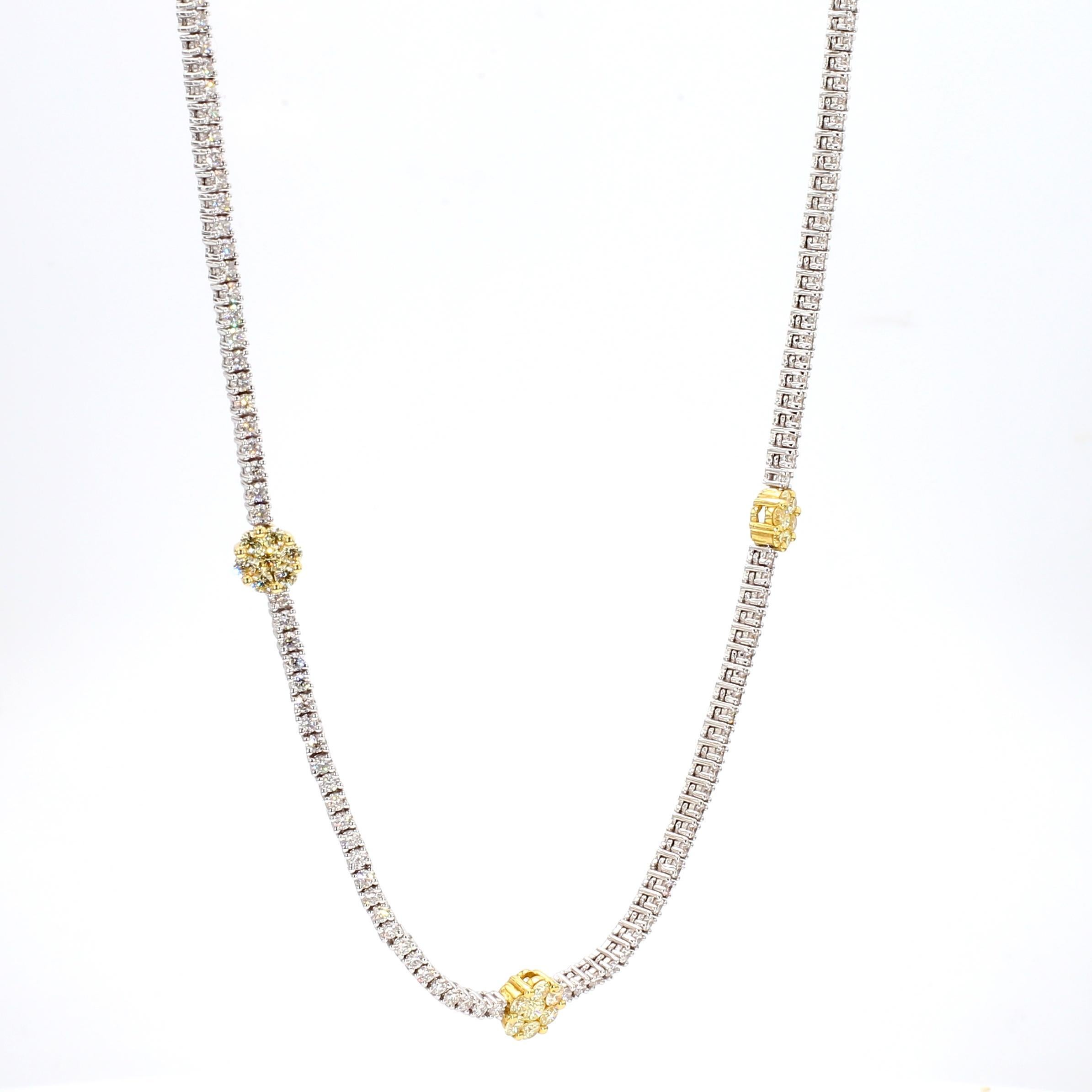 Round Cut Natural Yellow Round Diamond 4.66 Carat TW Gold Drop Necklace For Sale