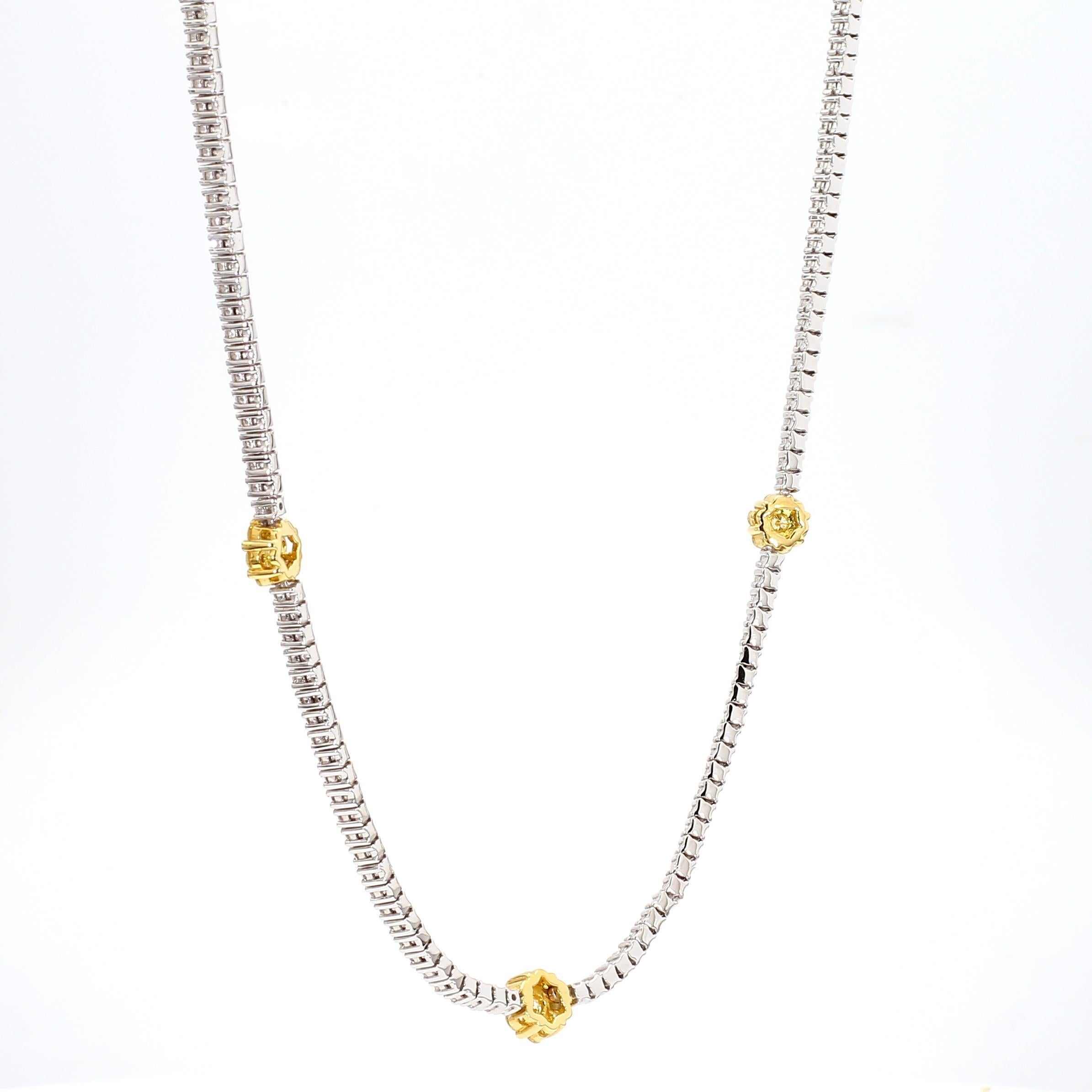 Natural Yellow Round Diamond 4.66 Carat TW Gold Drop Necklace For Sale 2