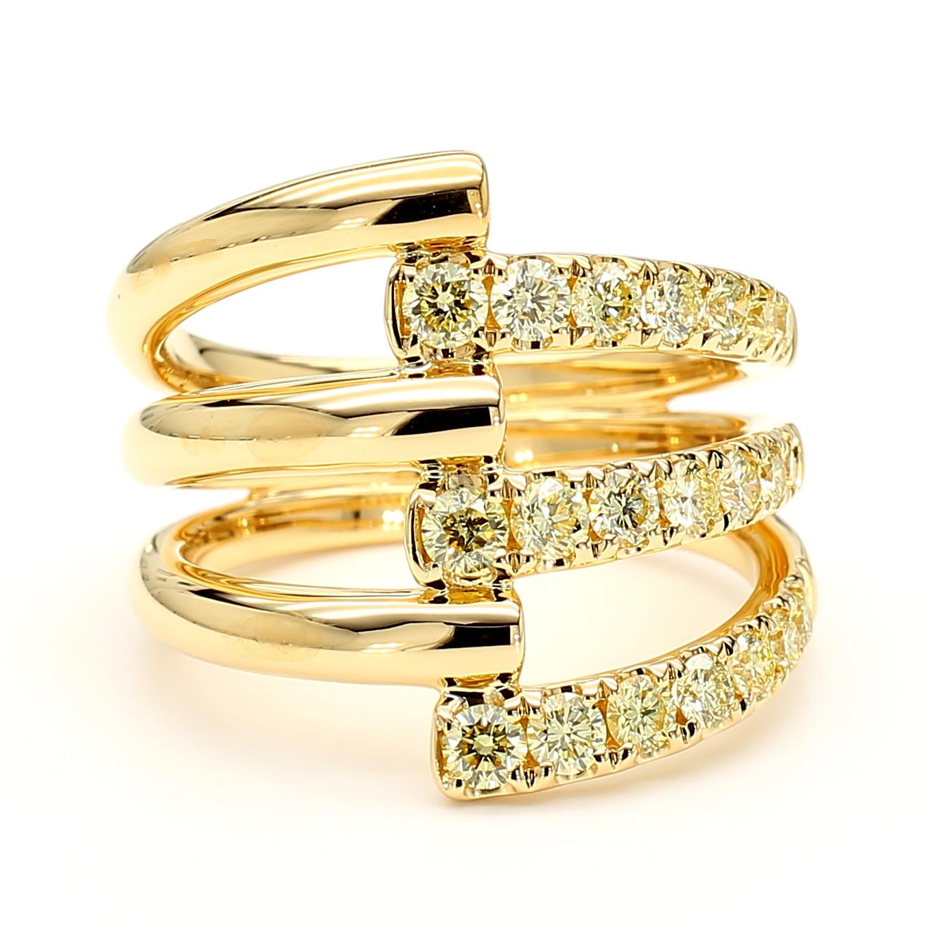 Anillo de cóctel de oro amarillo con diamante redondo amarillo natural de 93 quilates TW Contemporáneo en venta