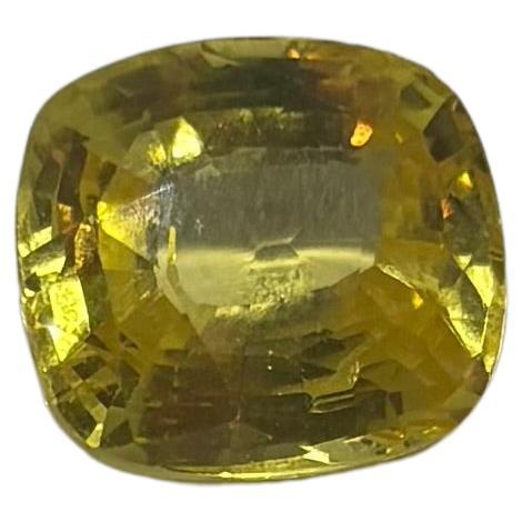 Saphir jaune naturel non chauffé certifié  10,06cts carats en vente