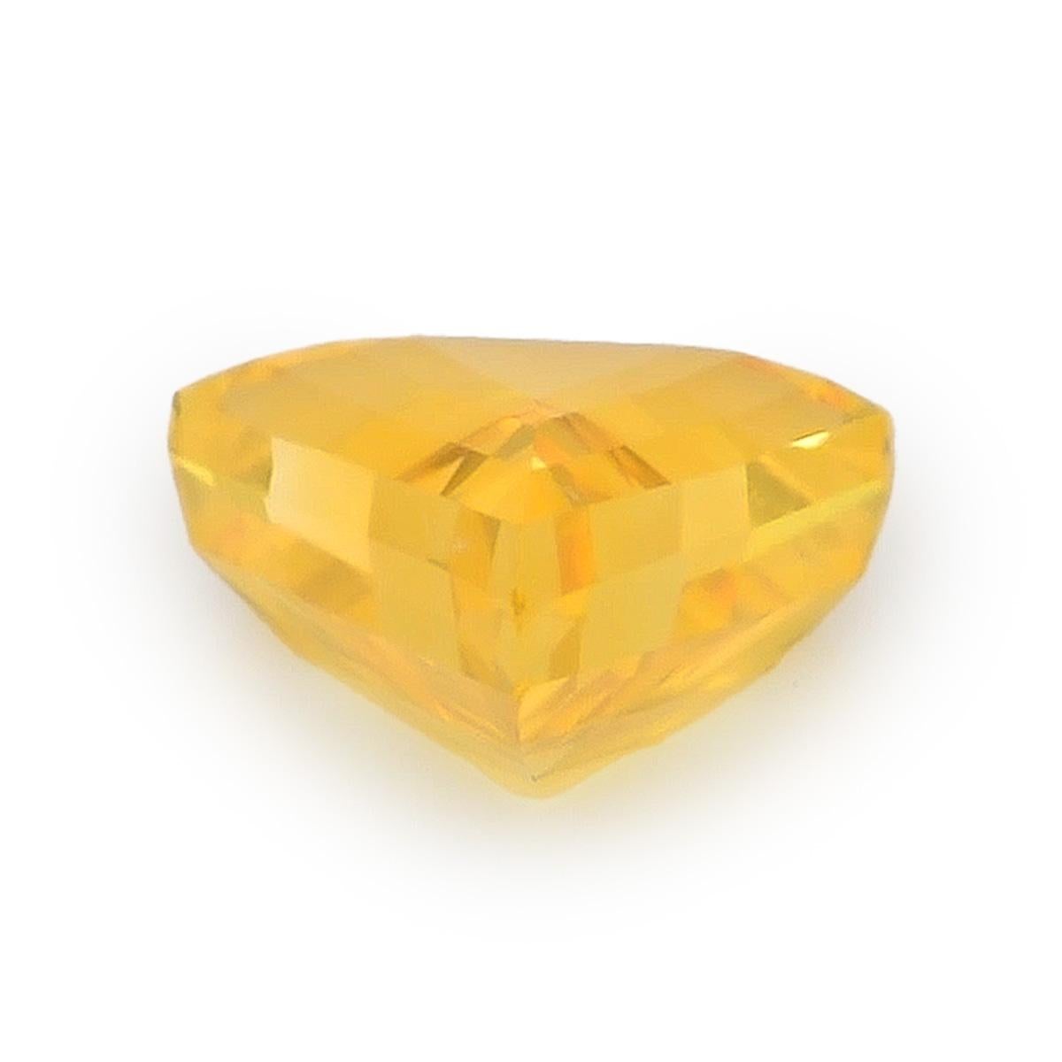 Art Deco Natural Yellow Sapphire 1.44 carats For Sale