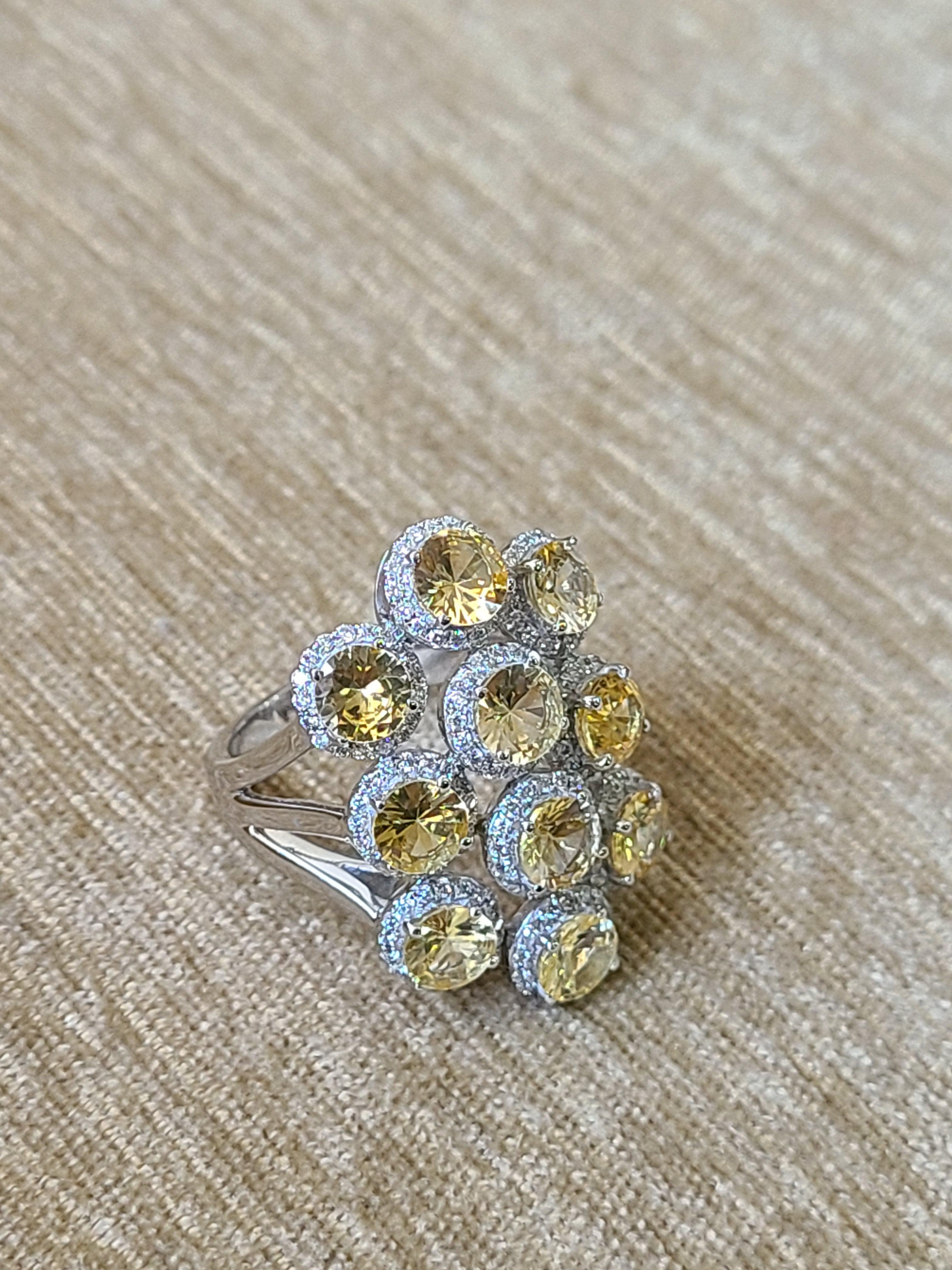Modern Natural Yellow Sapphire and Diamond Ring Set in 18 Karat Gold