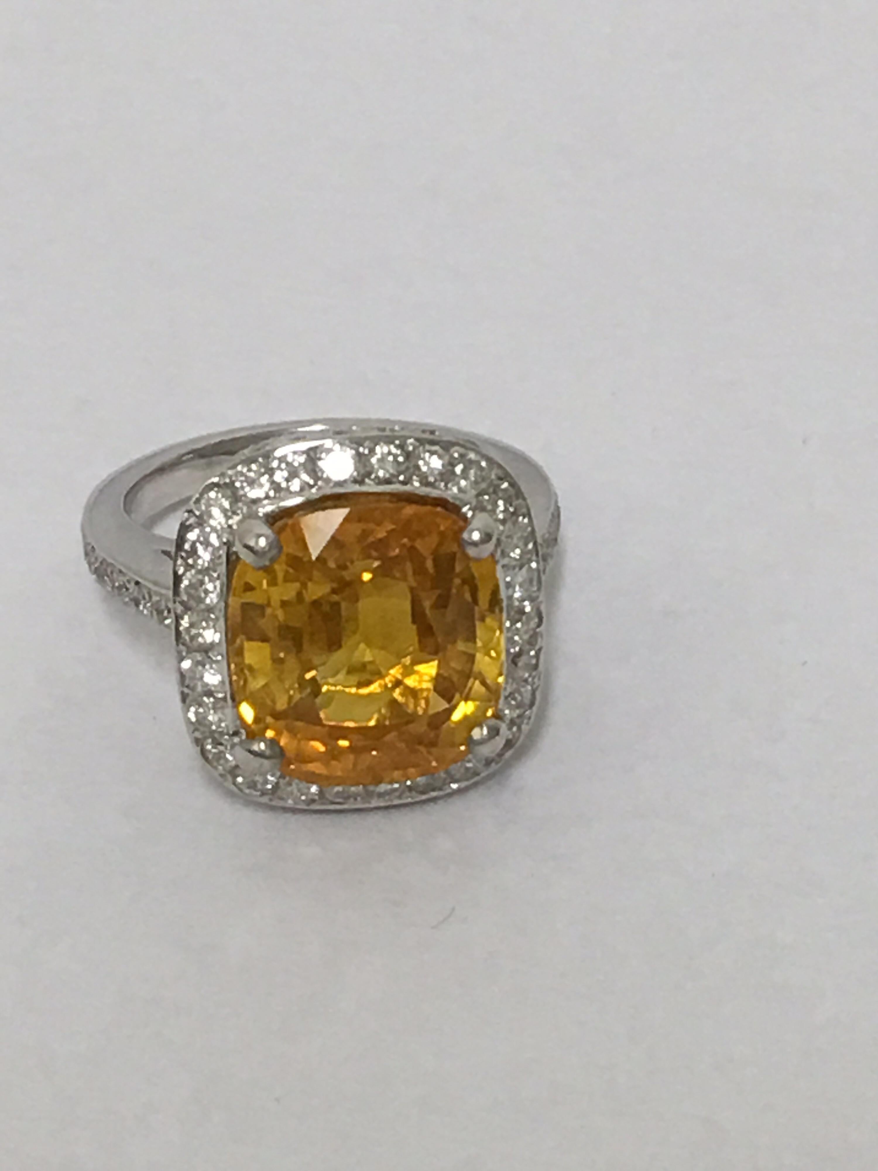 Natural Yellow Sapphire and Diamonds Ring 7