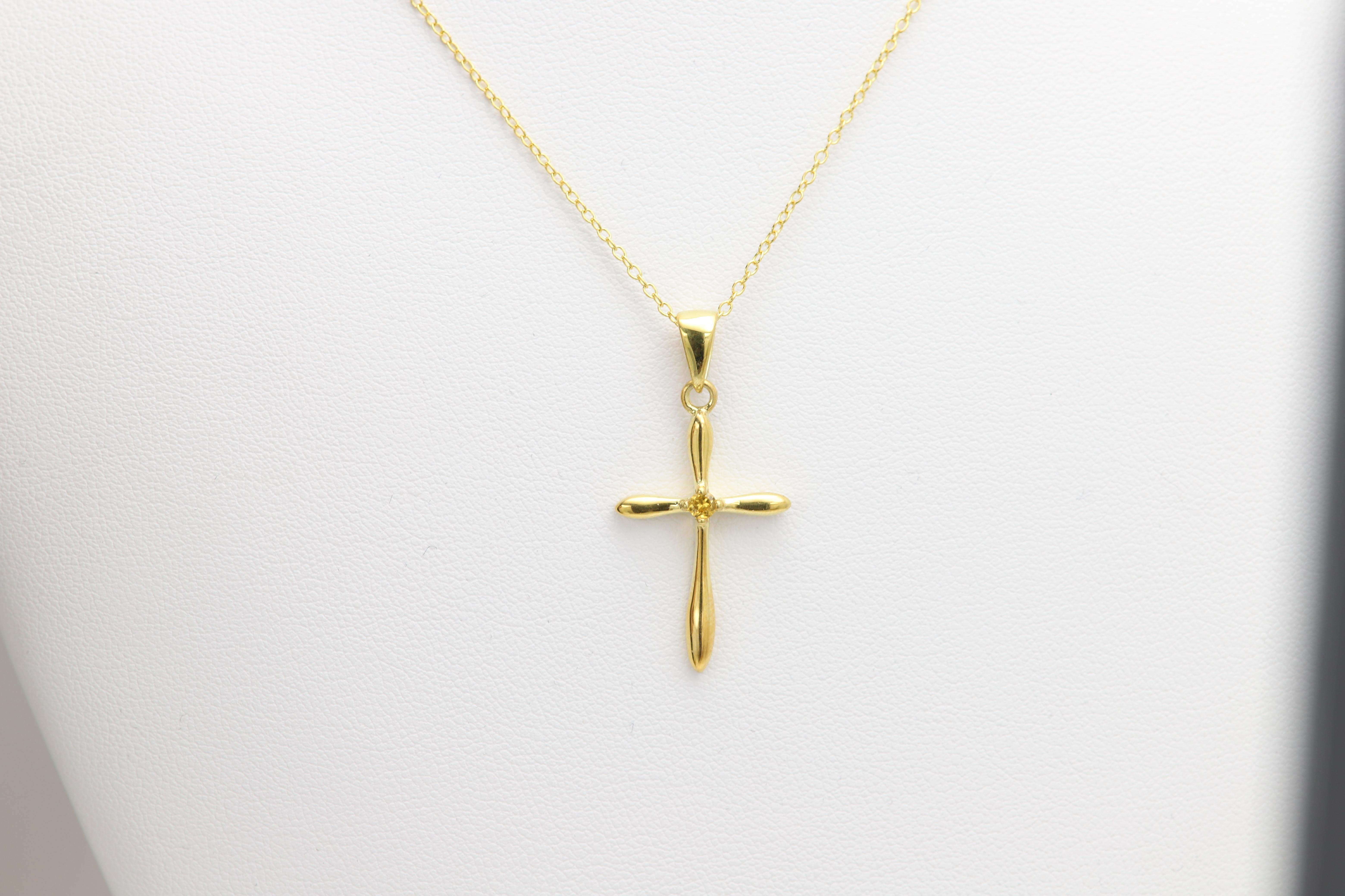 da uomo o donna Natural Yellow Sapphire Cross Pendant Sterling Silver Cross in vendita