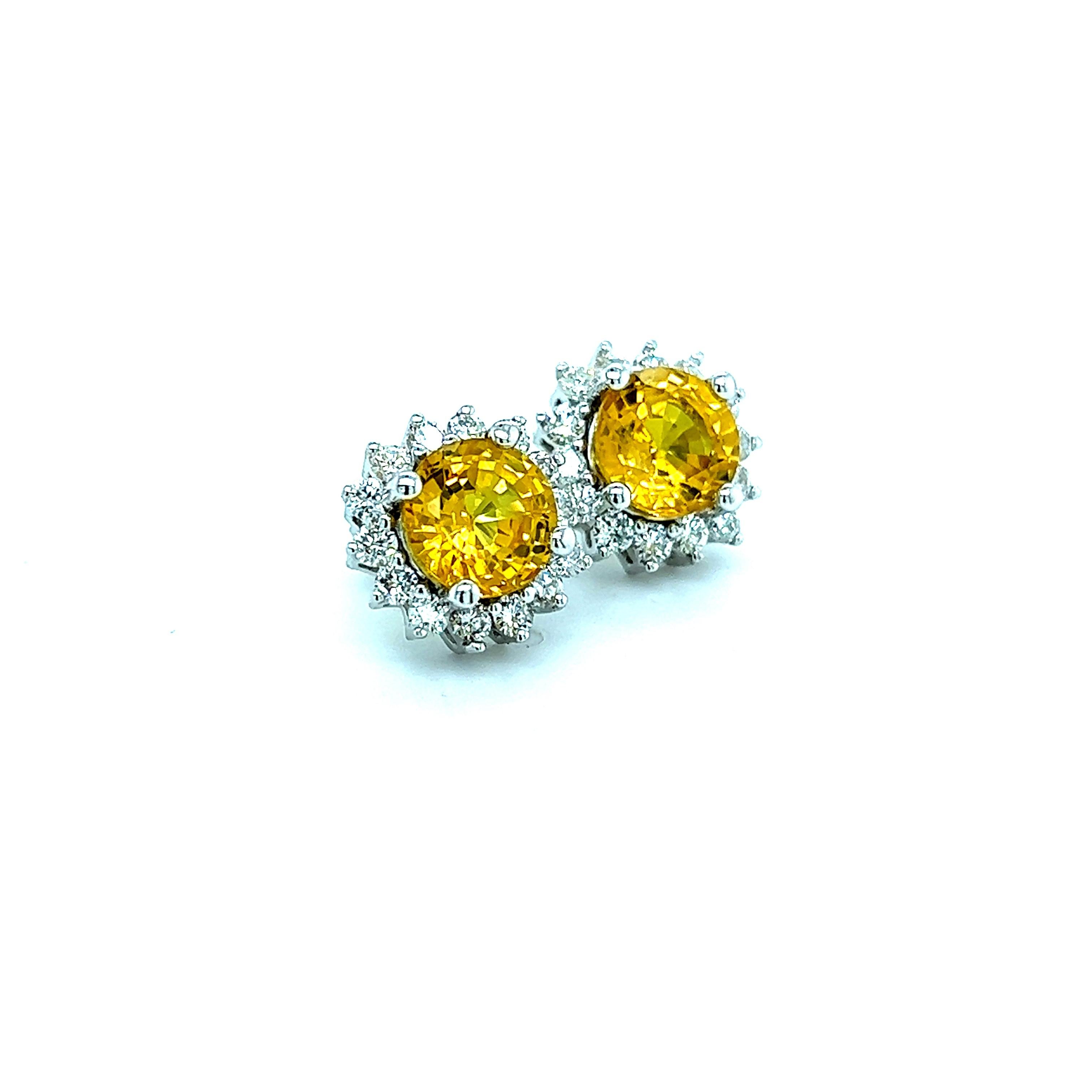 Natürliche gelbe Saphir-Diamant-Ohrstecker 14k WG 4,64 TCW zertifiziert $5, 975 im Angebot 1
