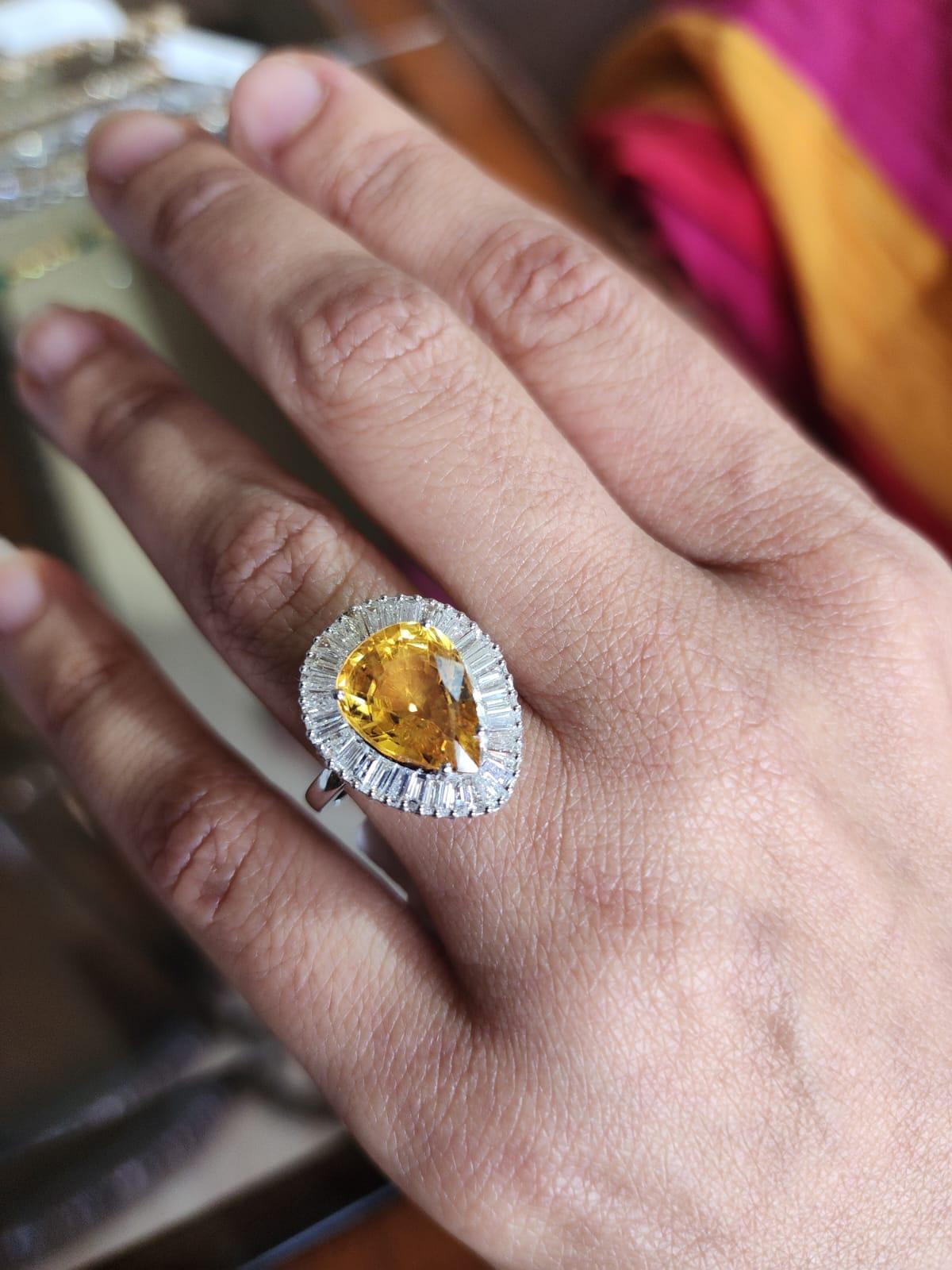 Mixed Cut Natural Yellow Sapphire with 1.30cts Diamond & Yellow Sapphire 6.63cts in 18k For Sale