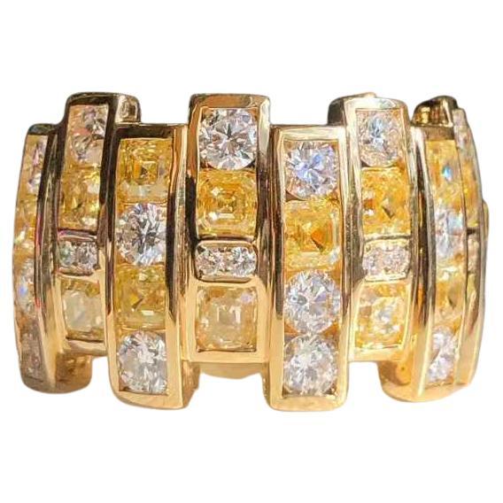 En vente :  Bague dôme demi-cercle en diamant naturel jaune et blanc 3.50ct total- Eze Jewelry