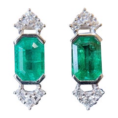 Natural Zambia Emerald with Diamond 18k White Gold Earrings