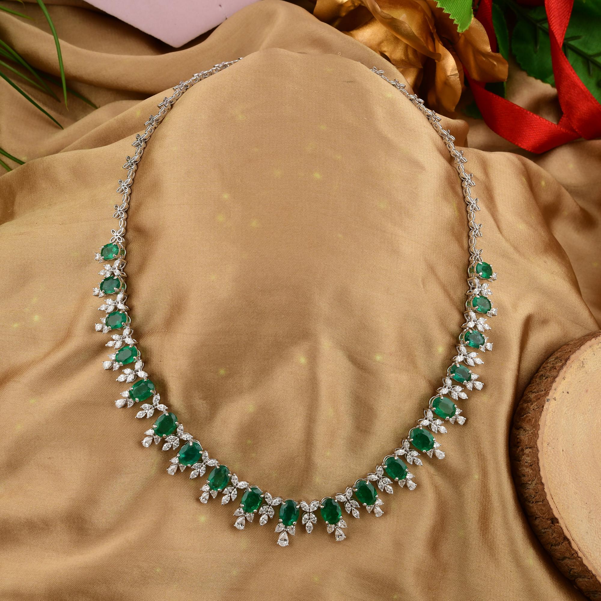 Esmeralda natural de Zambia 17,83 qt Diamante 6,84 qt Collar de boda de oro blanco de 18 quilates en venta 2