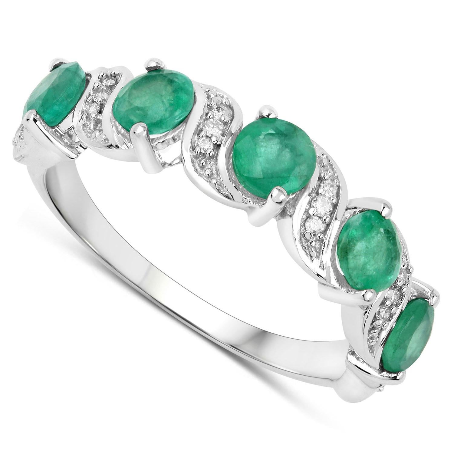 It comes with the appraisal by GIA GG/AJP
Zambian Emerald = 1.15 Carats
Cut: Round
Diamonds = 0.05 Carats
Diamonds Quantity: 18
Metal: 14K White Gold
Ring Size: 7* US
*It can be resized complimentary
