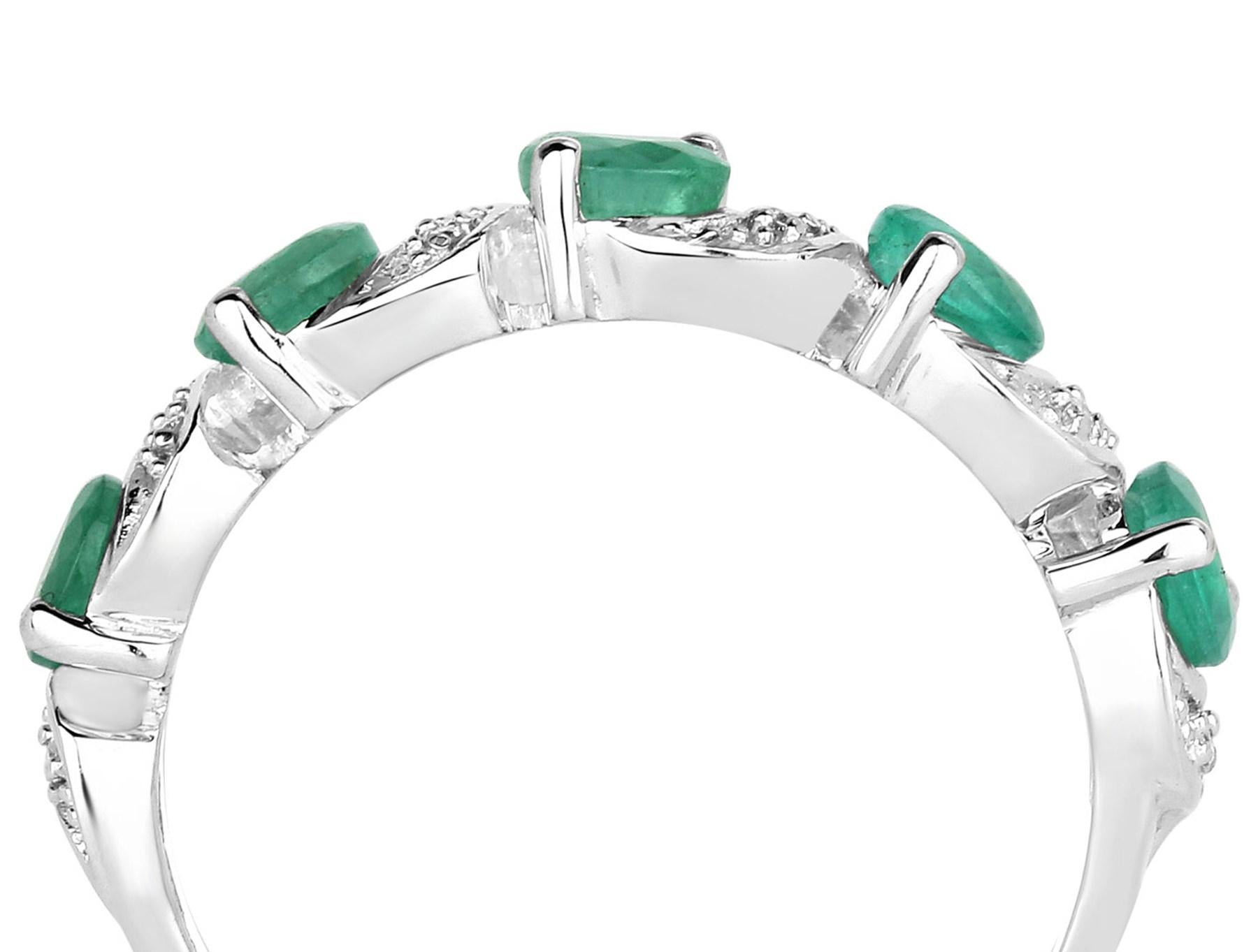 Women's or Men's Natural Zambian Emerald and Diamond Band 1.20 Carats 14k White Gold For Sale