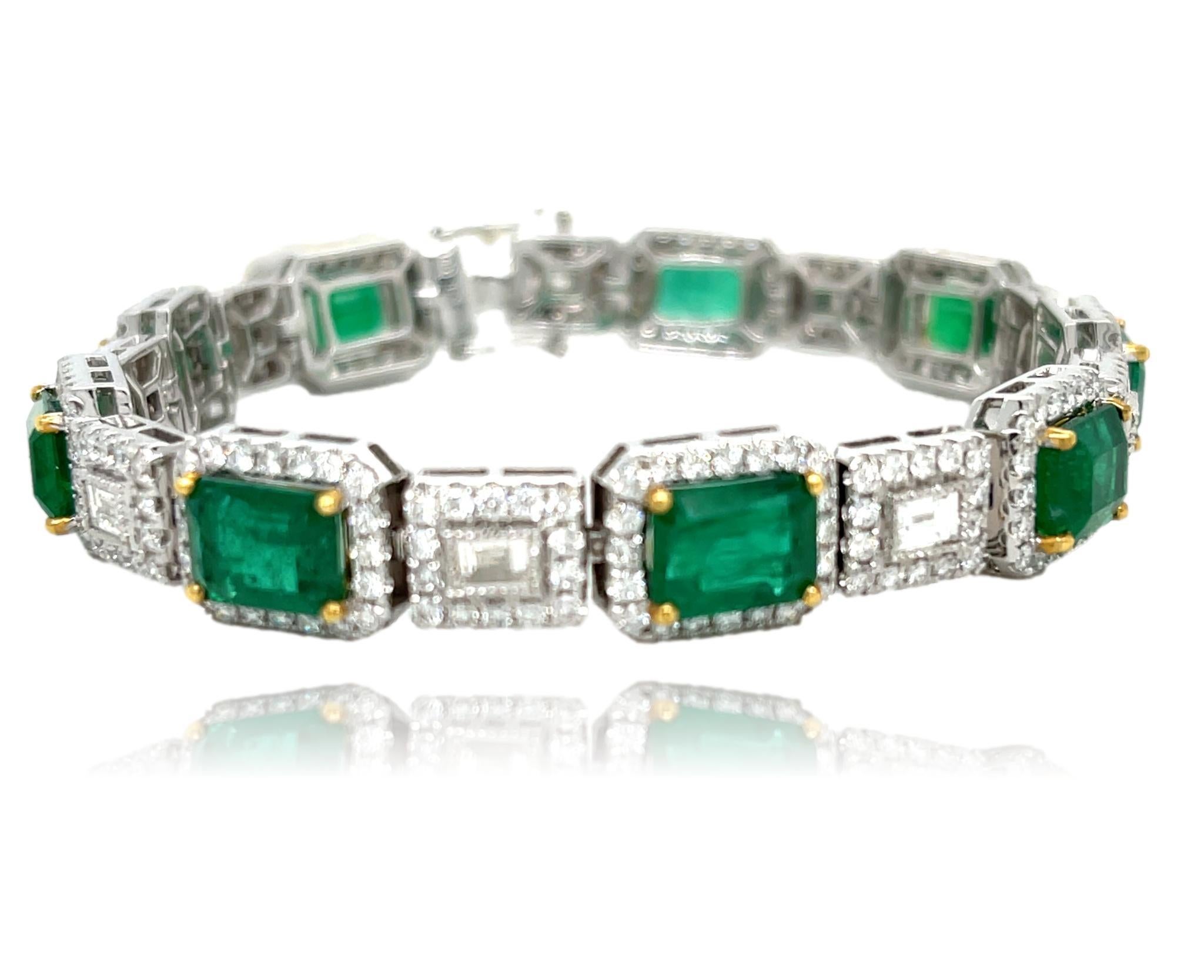 Women's Natural Zambian Emerald and Diamond Bracelet in 18KWY Gold For Sale