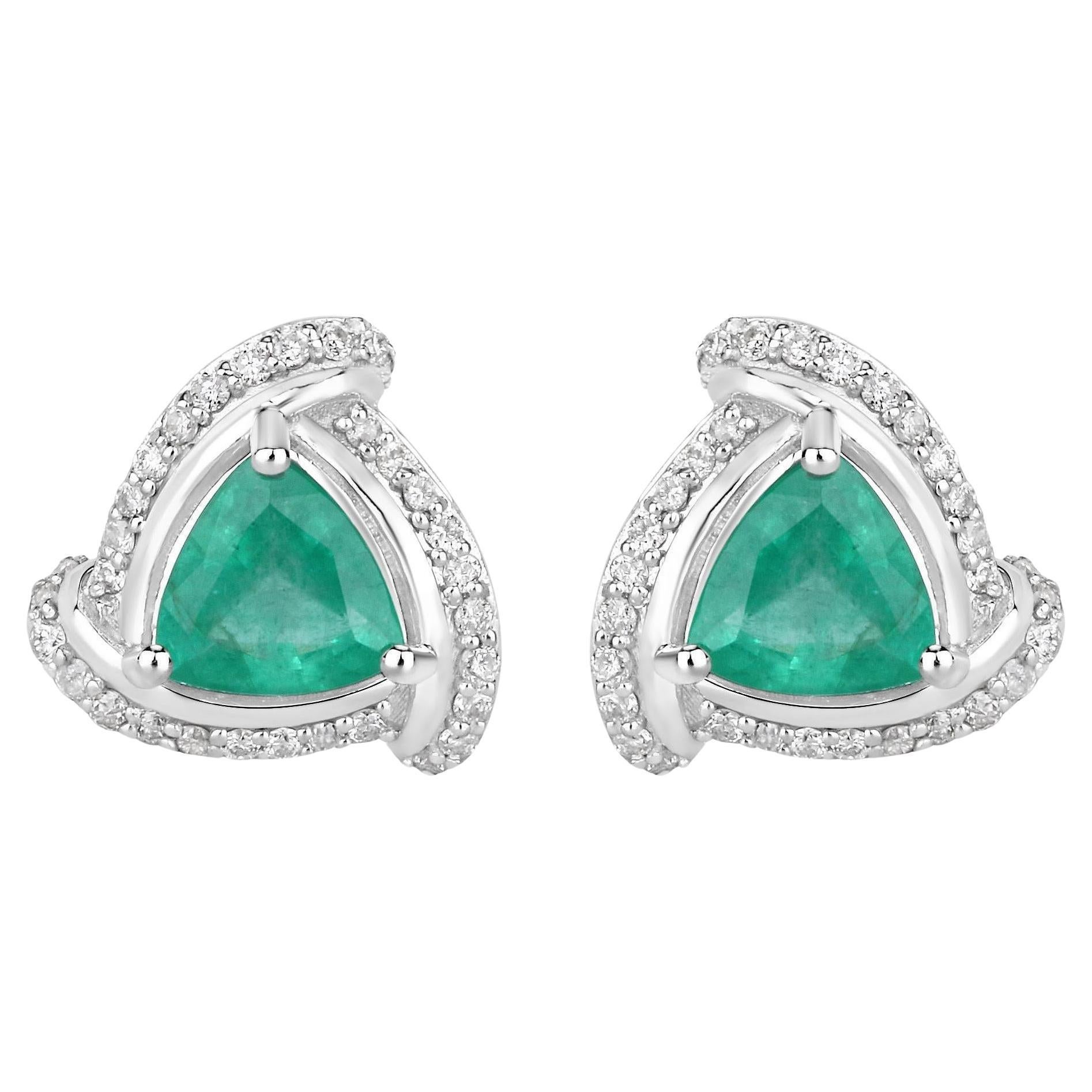 Pendientes de oro blanco de 14 quilates con esmeralda natural de Zambia y halo de diamantes