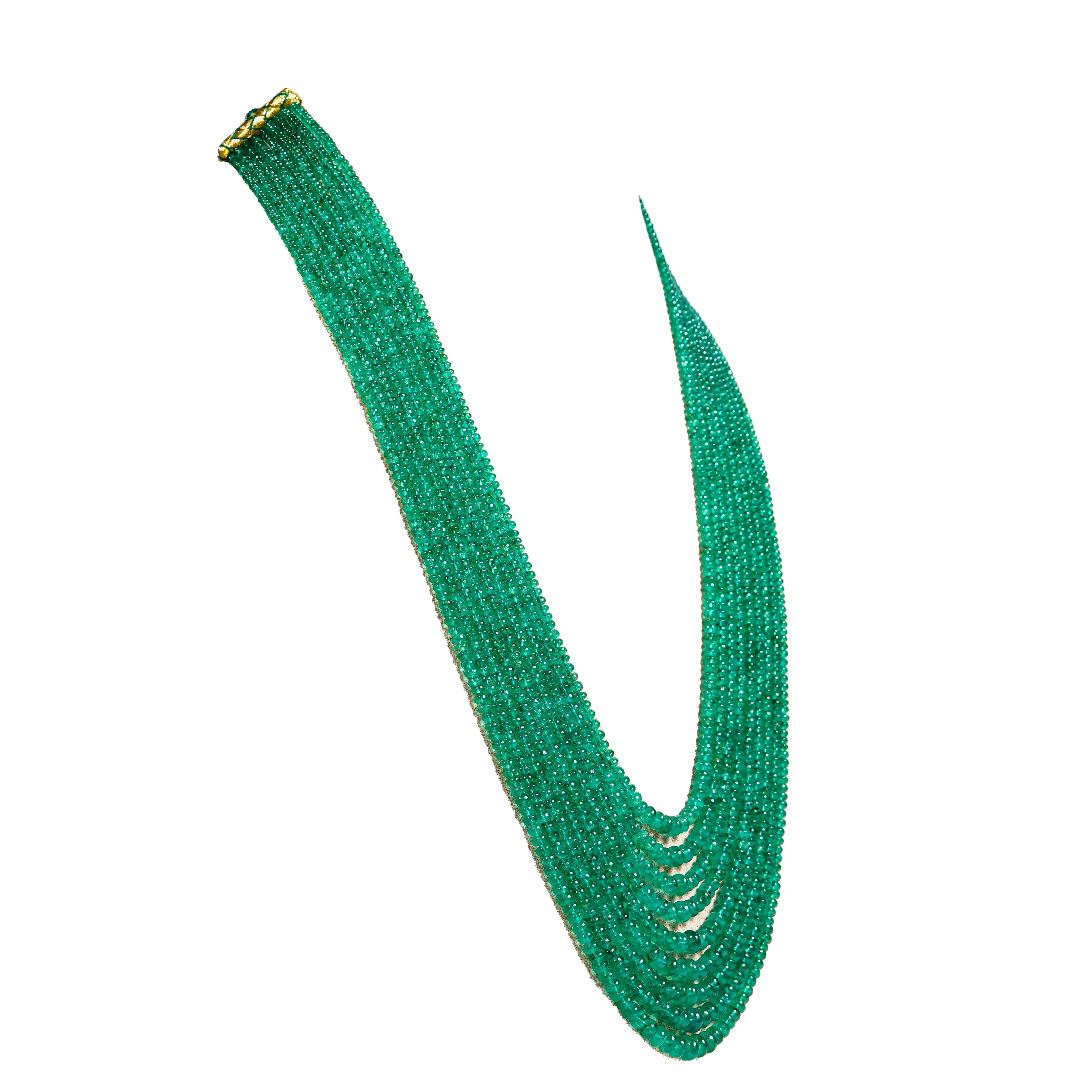 Natural Zambian Emerald Beads in 9 lines In New Condition For Sale In jaipur, IN