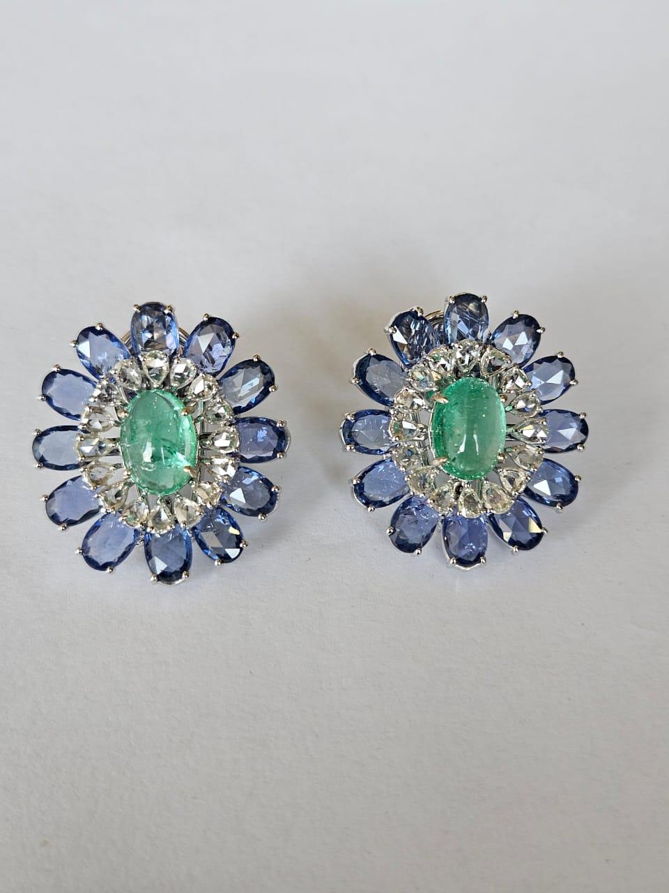 Natural Colombian Emerald, Blue Sapphires & Rose Cut Diamonds Stud Earring In New Condition For Sale In Hong Kong, HK