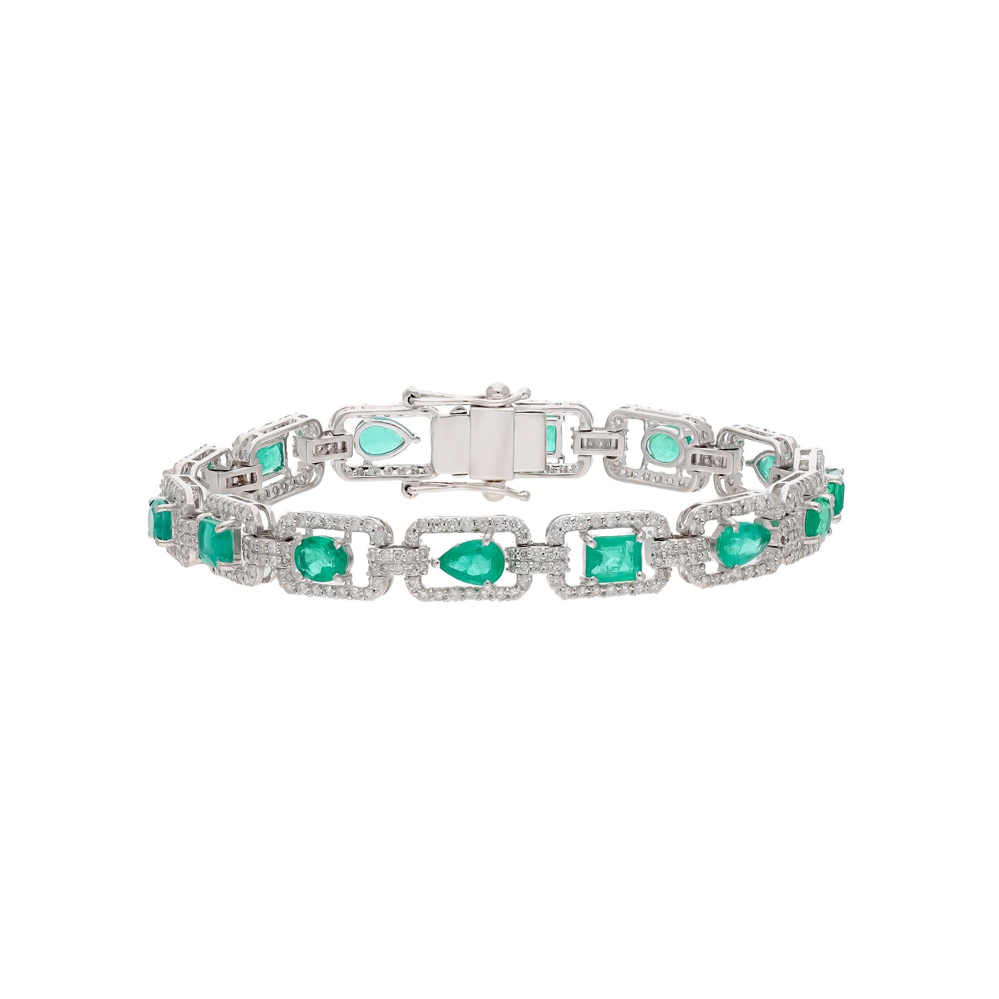This is a natural Zambian Emerald bracelet with diamonds and 18k gold. The emeralds are very high quality and very good quality diamonds the clarity is vsi and G colour


Emeralds : 5.80 carats
diamonds : 2.75 carats
gold : 14.960 gm

This is a