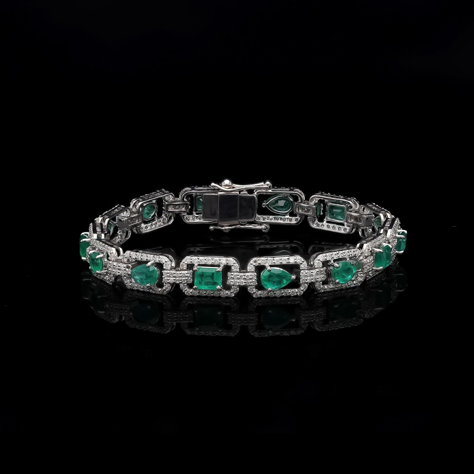Natural zambian emerald bracelet with diamond 2.75 cts in 18k gold In New Condition For Sale In jaipur, IN