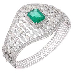 Natural Zambian emerald bracelet with diamond and 18k gold
