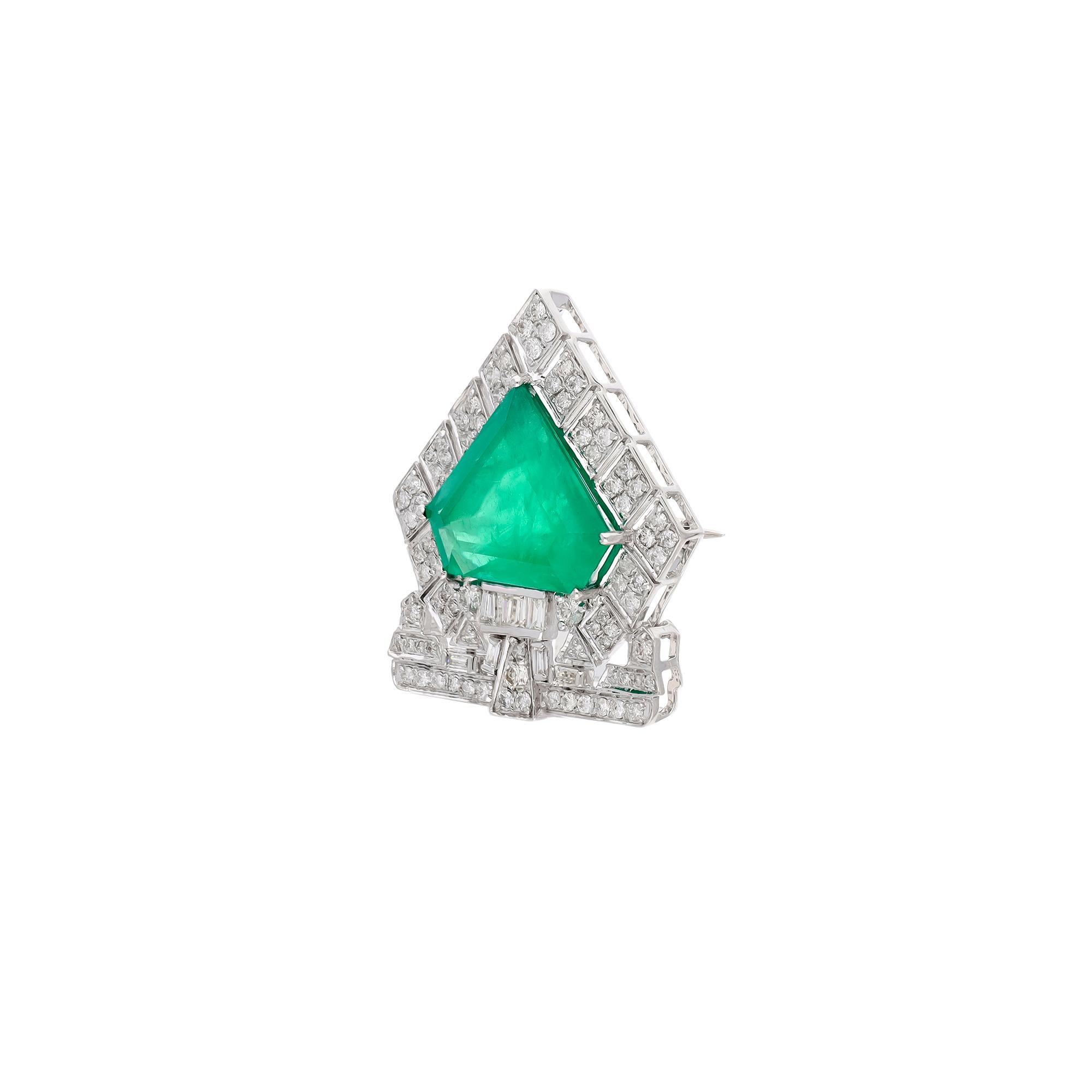 Women's Natural Zambian emerald brooch with diamond 0.93 cts in 18k gold For Sale