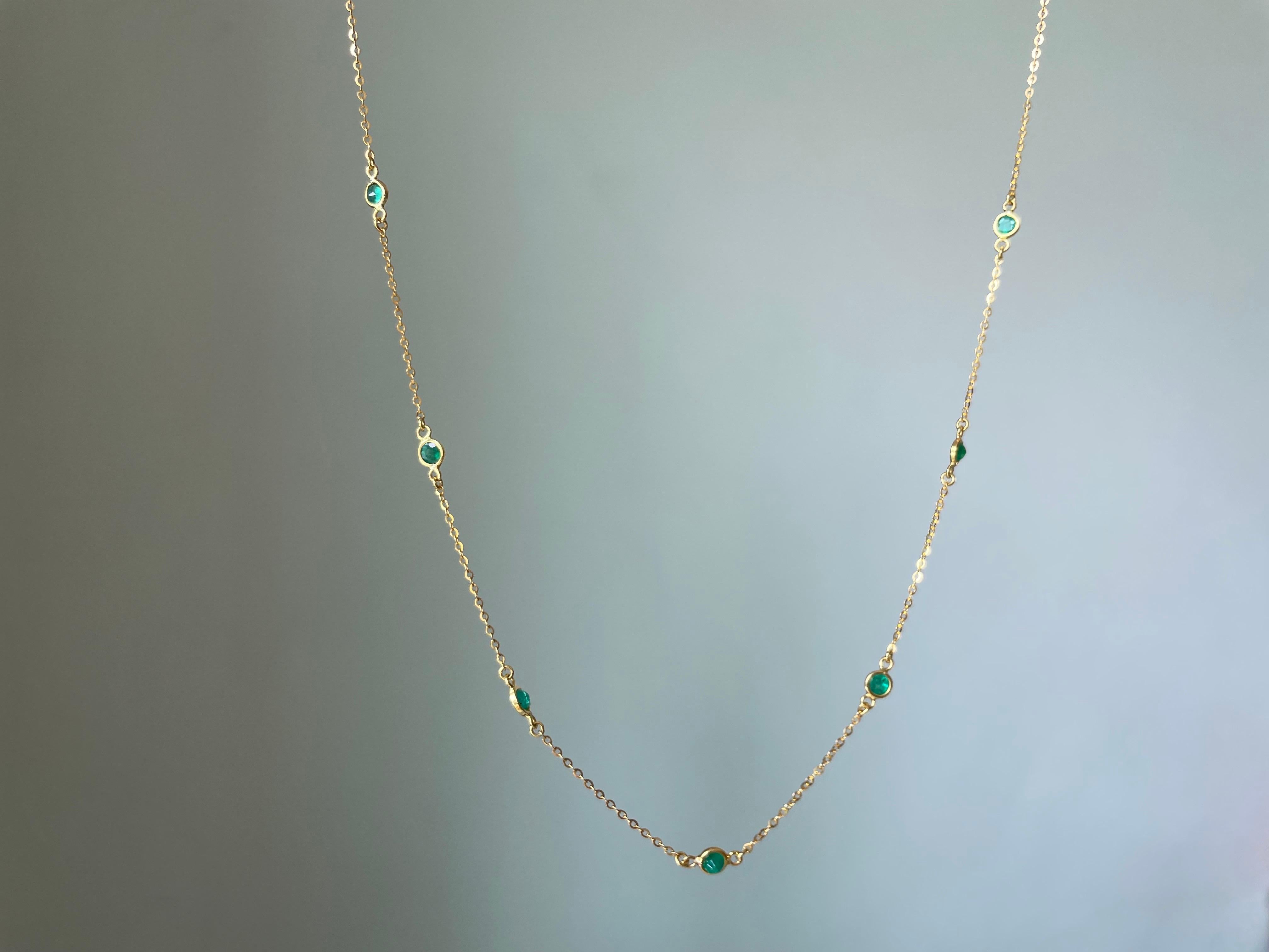 Natural Zambian Emerald by the yard, Natural Diamonds Station Necklace In New Condition For Sale In Singapore, SG
