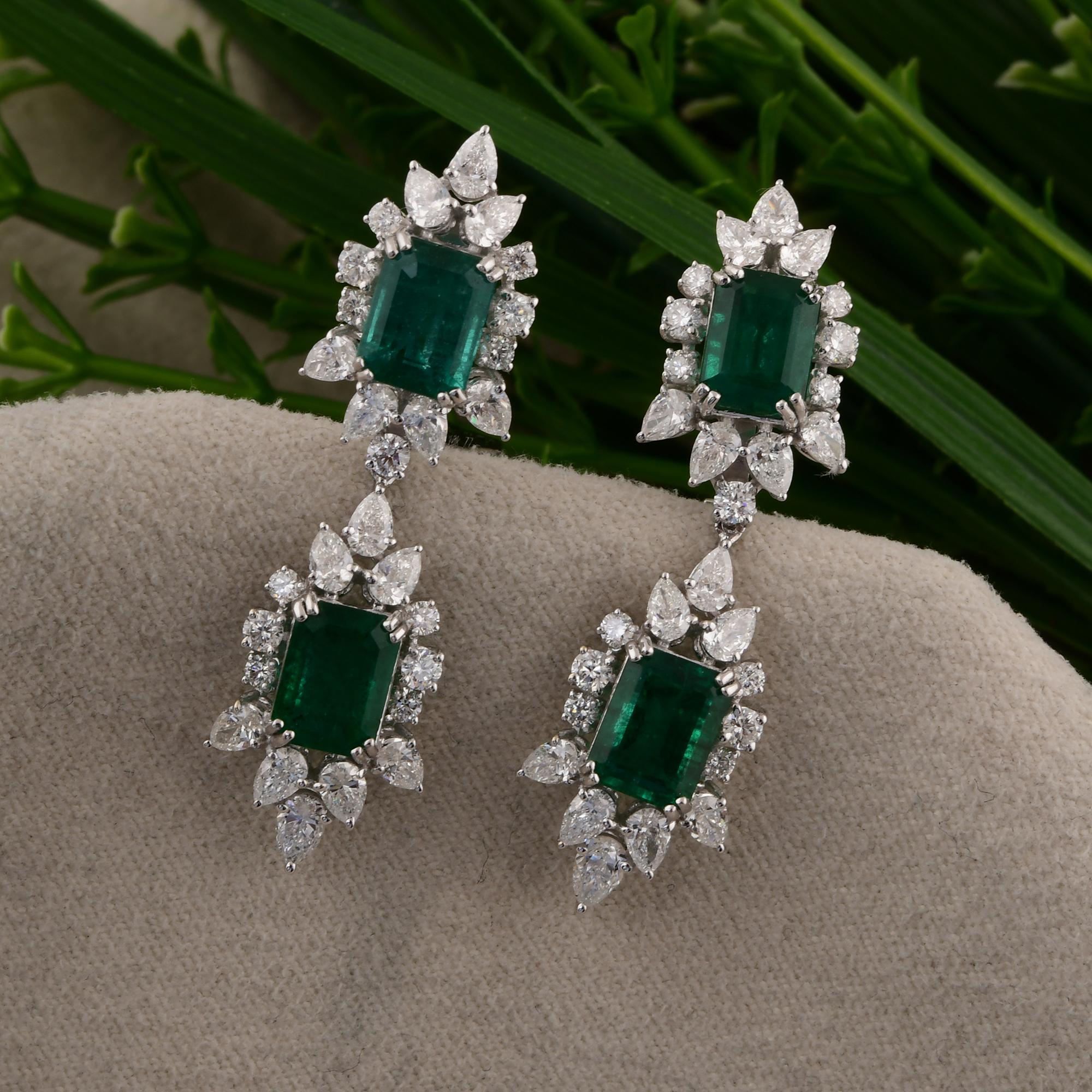 Modern Natural Zambian Emerald Dangle Earrings SI/H Diamond 14 Karat White Gold Jewelry For Sale