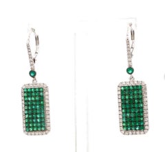 1.92 cts Natural zambian emerald & 0.18 cts diamond earring in 18k gold