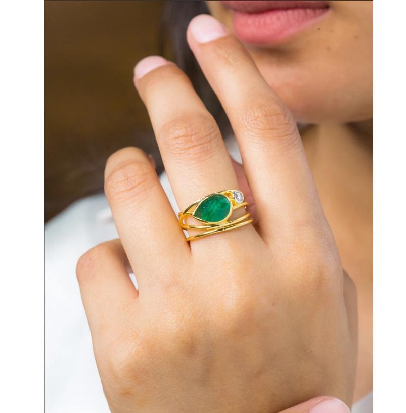 Natural Zambian Emerald & Diamond Ring 14K Gold For Sale 2