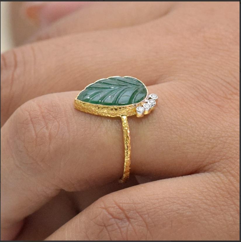 Natural Zambian Emerald & Diamond Ring 18K gold en Nuevo estado para la venta en jaipur, IN
