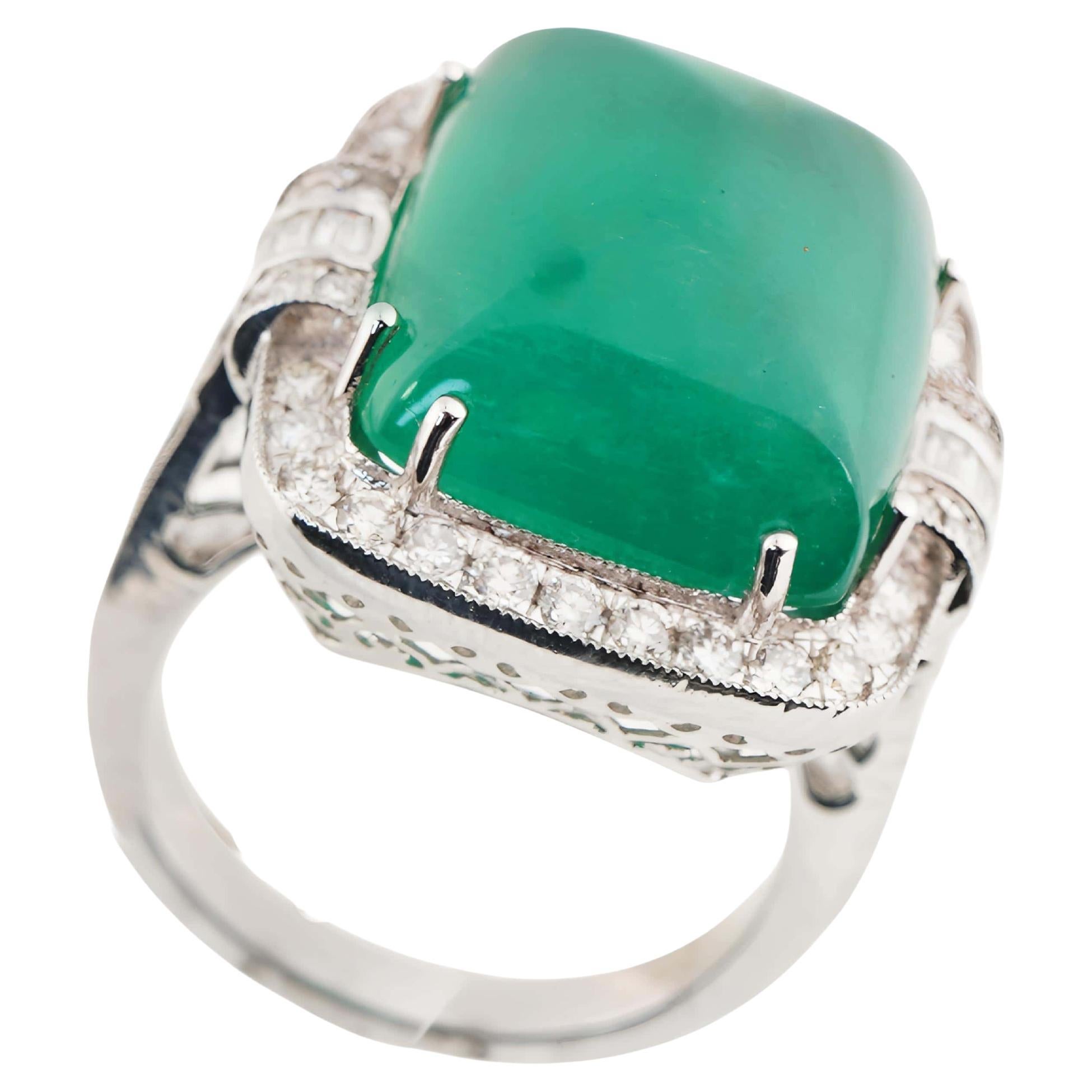 GW=10.500gm
NW=6.618gm
diamond baguette=0.16cts
emerald cab=18.33cts
Follow us on Insta (divinejewellerylounge)