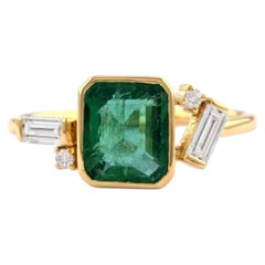 Natural Zambian Emerald & Diamond Ring in 18k Gold