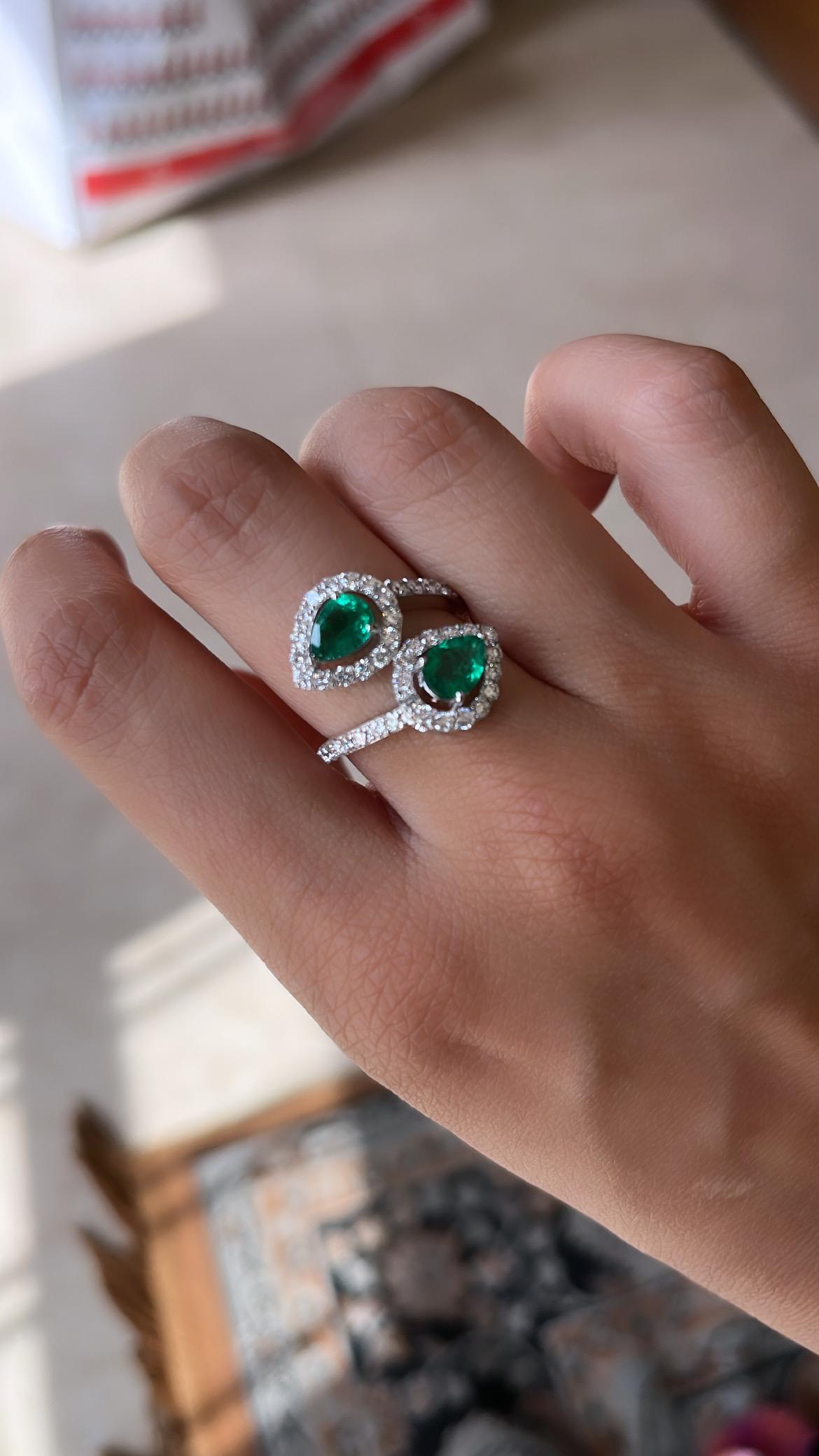 Pear Cut Natural Zambian Emerald & Diamonds Cocktail / Engagement Ring Set in 18K Gold