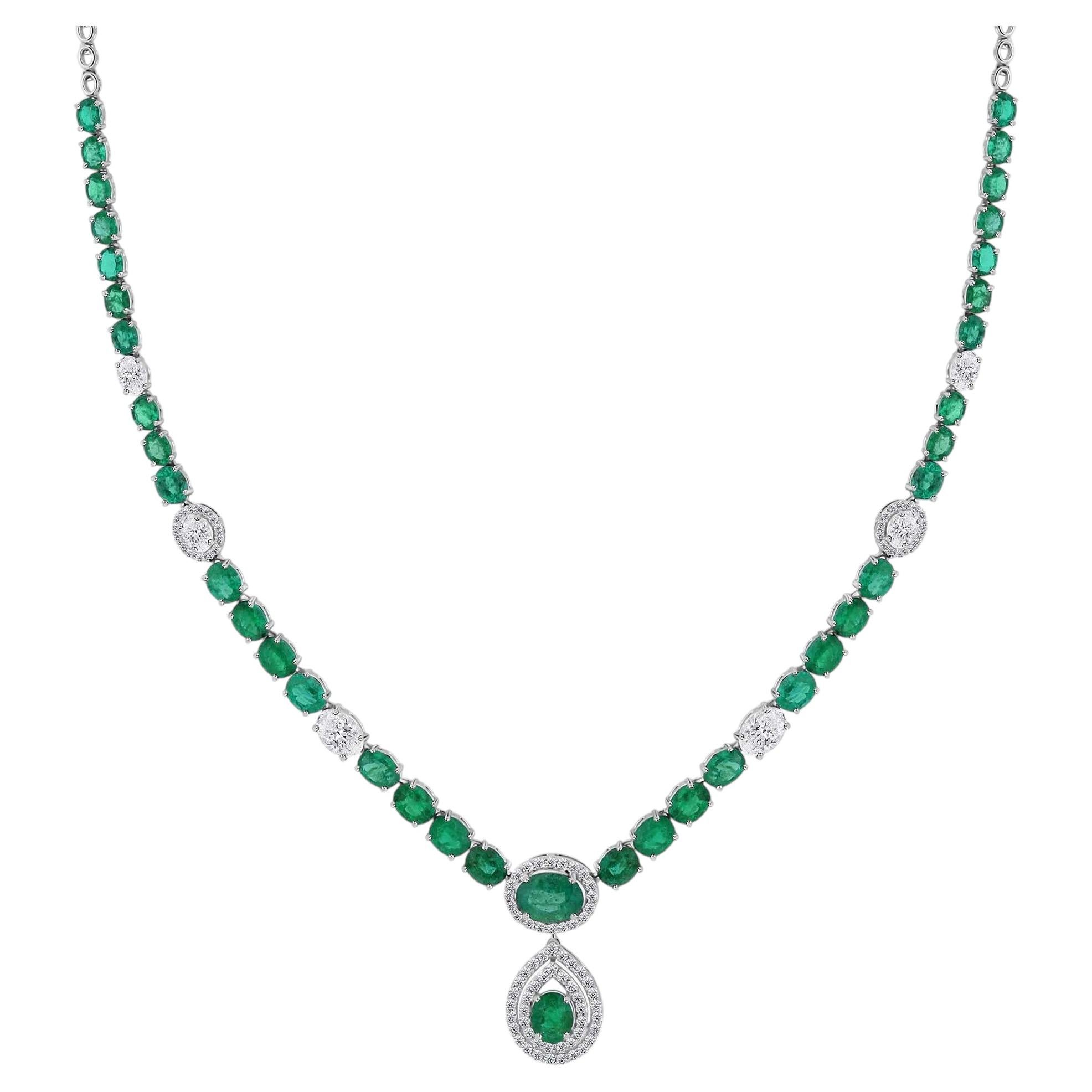 10.18 Ct Zambian Emerald & 2.44 Ct. Natural Diamond Drop Necklace 18K White Gold For Sale