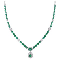 18K White Gold Graduated Emerald Necklace, 10.18ct Emeralds, 2.44ct Diamonds