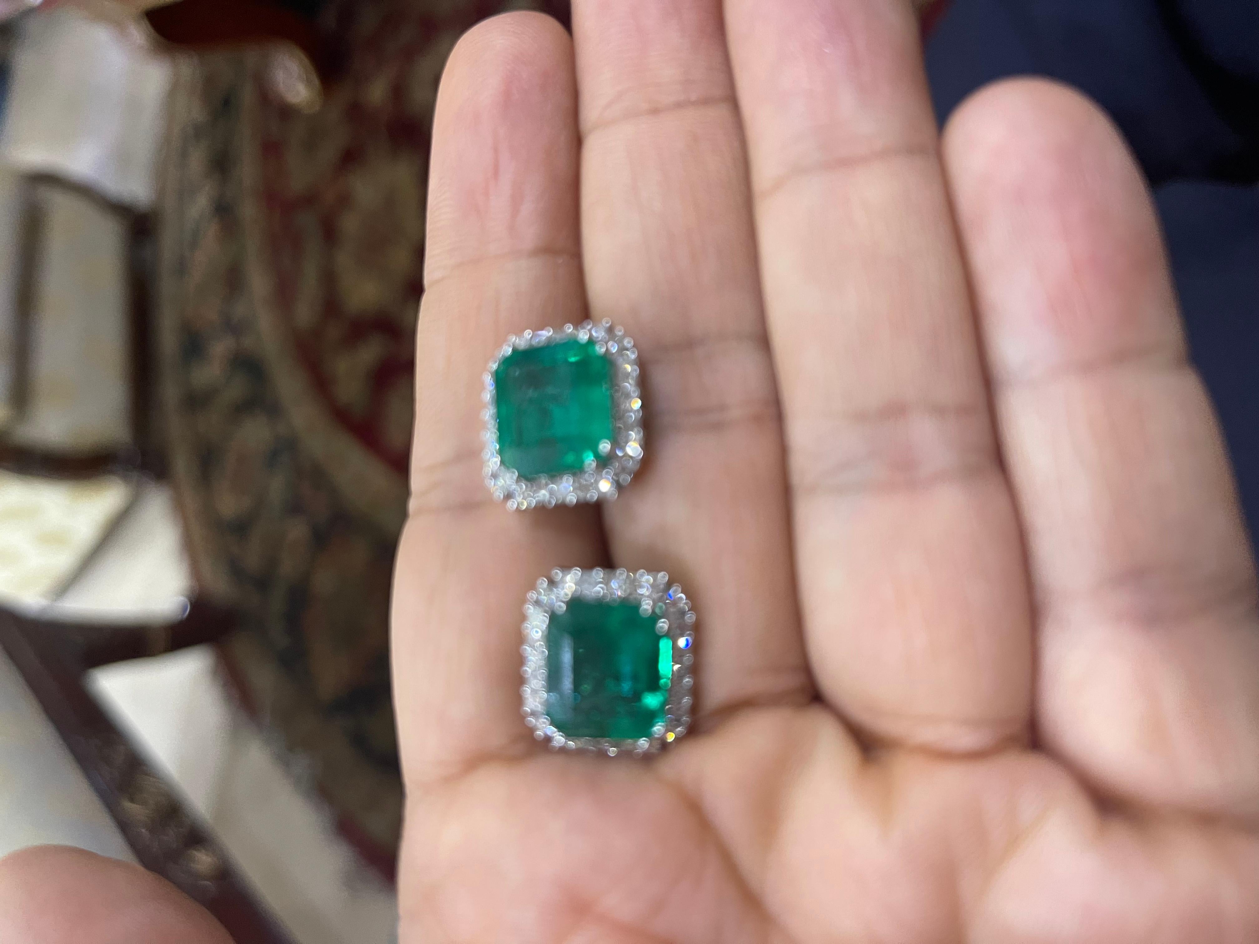Emerald Cut Natural Zambian Emerald Earring 11.06 Carats and 1.54 Cents in 14k Gold For Sale