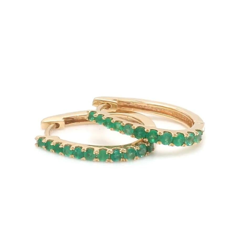 Natural zambian emerald earring in 14k gold Neuf - En vente à jaipur, IN