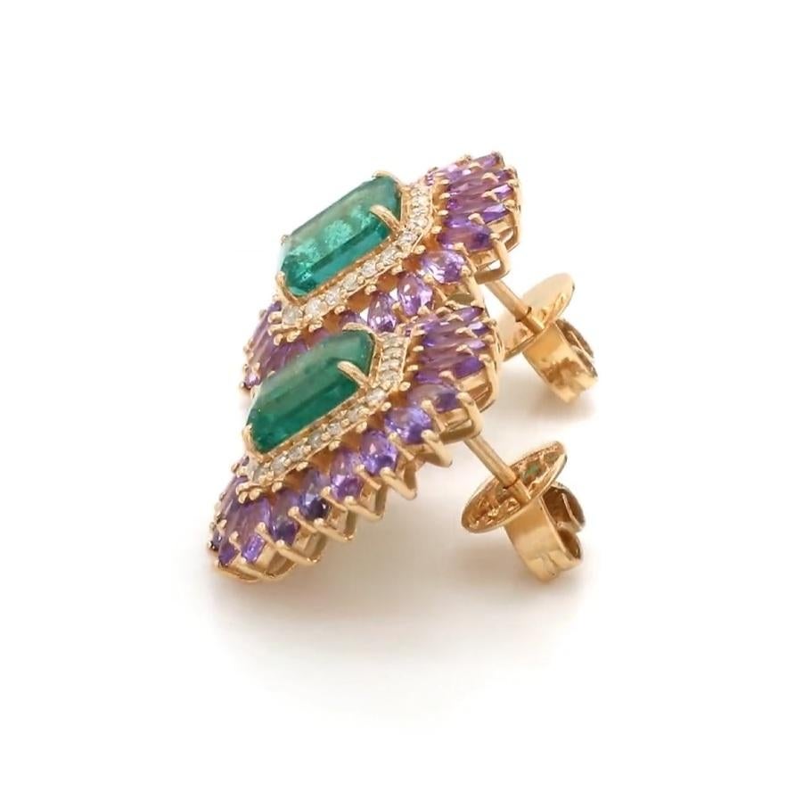 Natural zambian emerald earring in 14k gold In New Condition For Sale In jaipur, IN