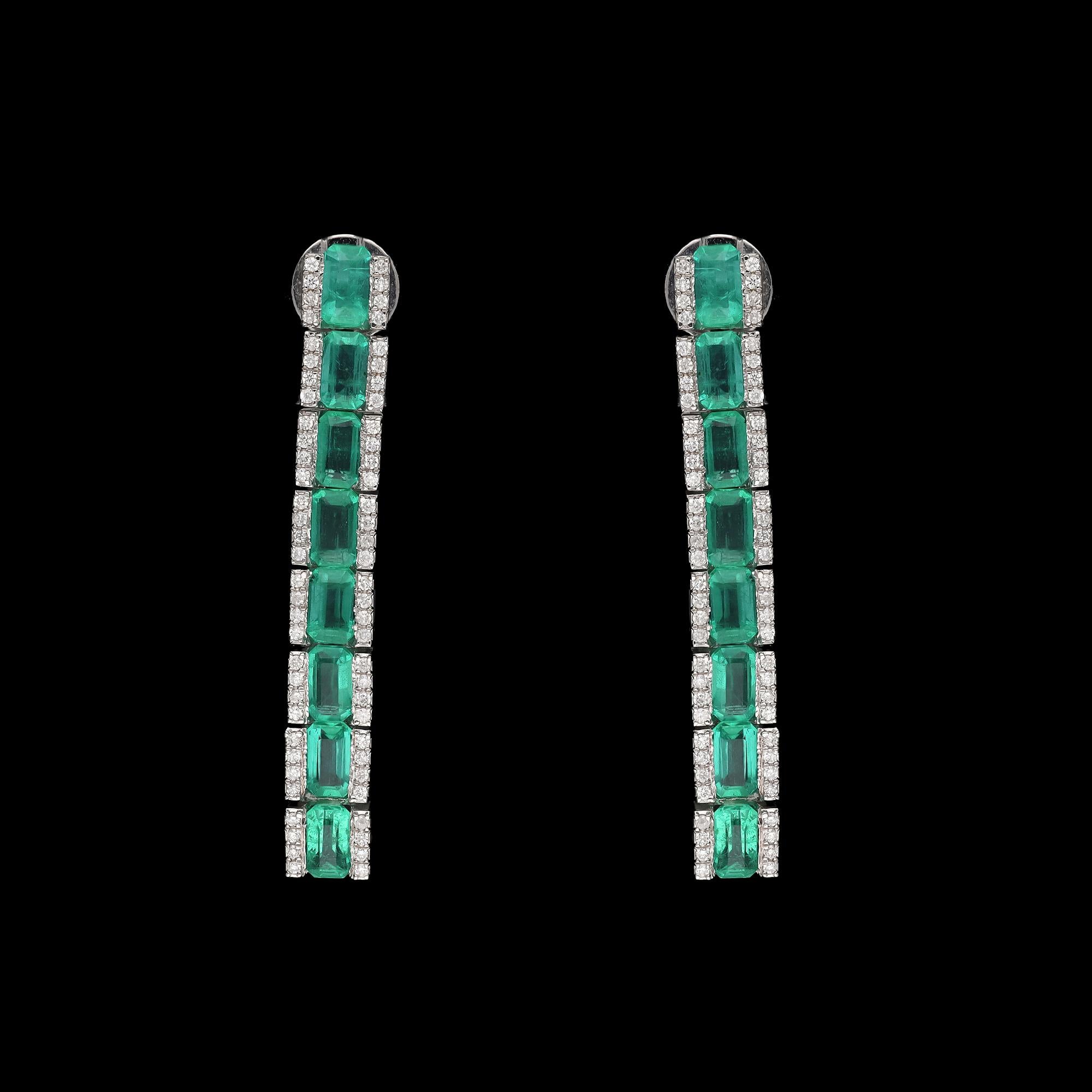 Emerald Cut Natural Zambian emerald earring with diamond 0.50 cts in 18k gold For Sale